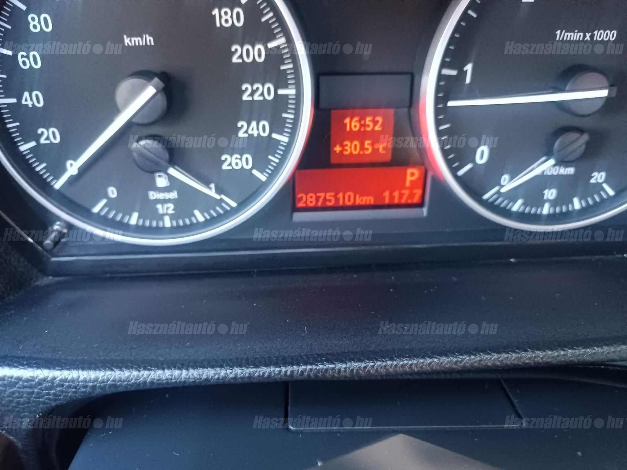 BMW 320 2011 - 1
