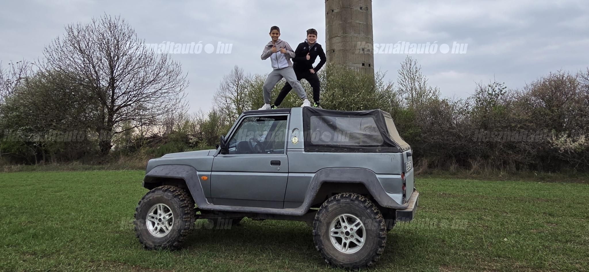 DAIHATSU ROCKY 1997/8 - 1