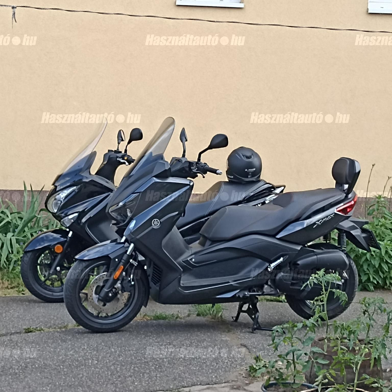 YAMAHA X-MAX 125 2017 - 1