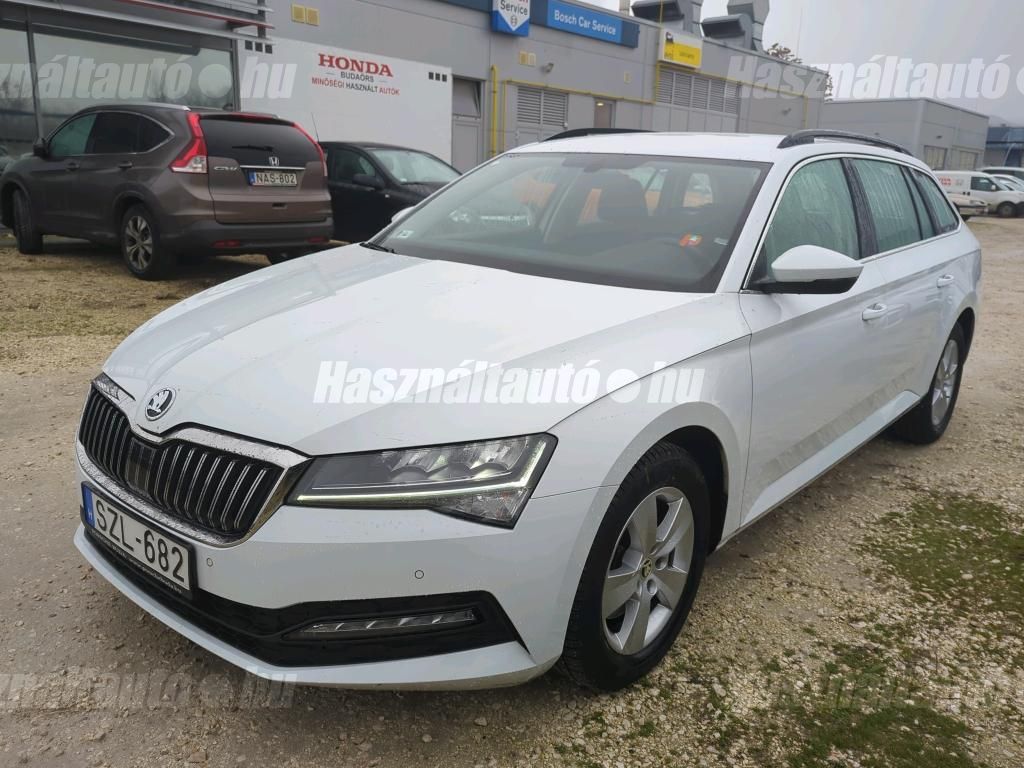 SKODA SUPERB 2021/12 - 1