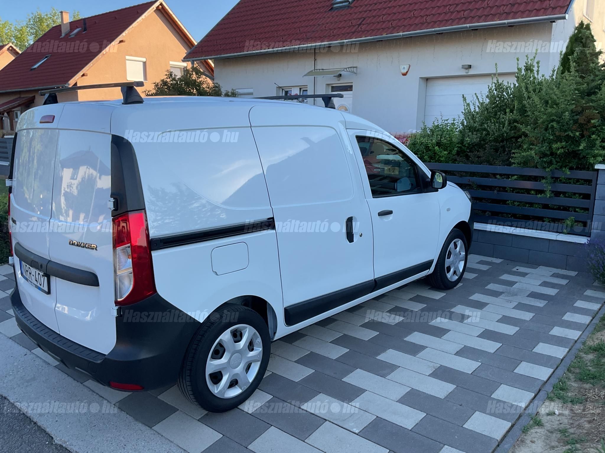DACIA DOKKER 2016/6 - 1