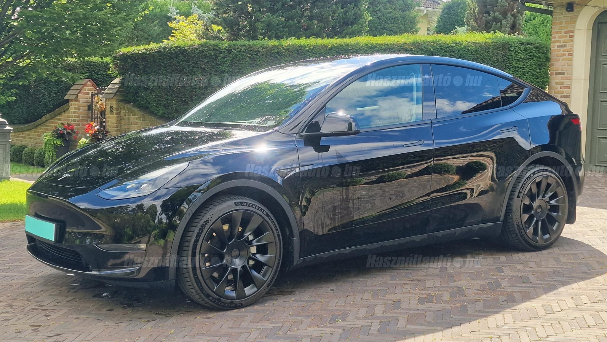 TESLA MODEL Y 2023/3 - 1