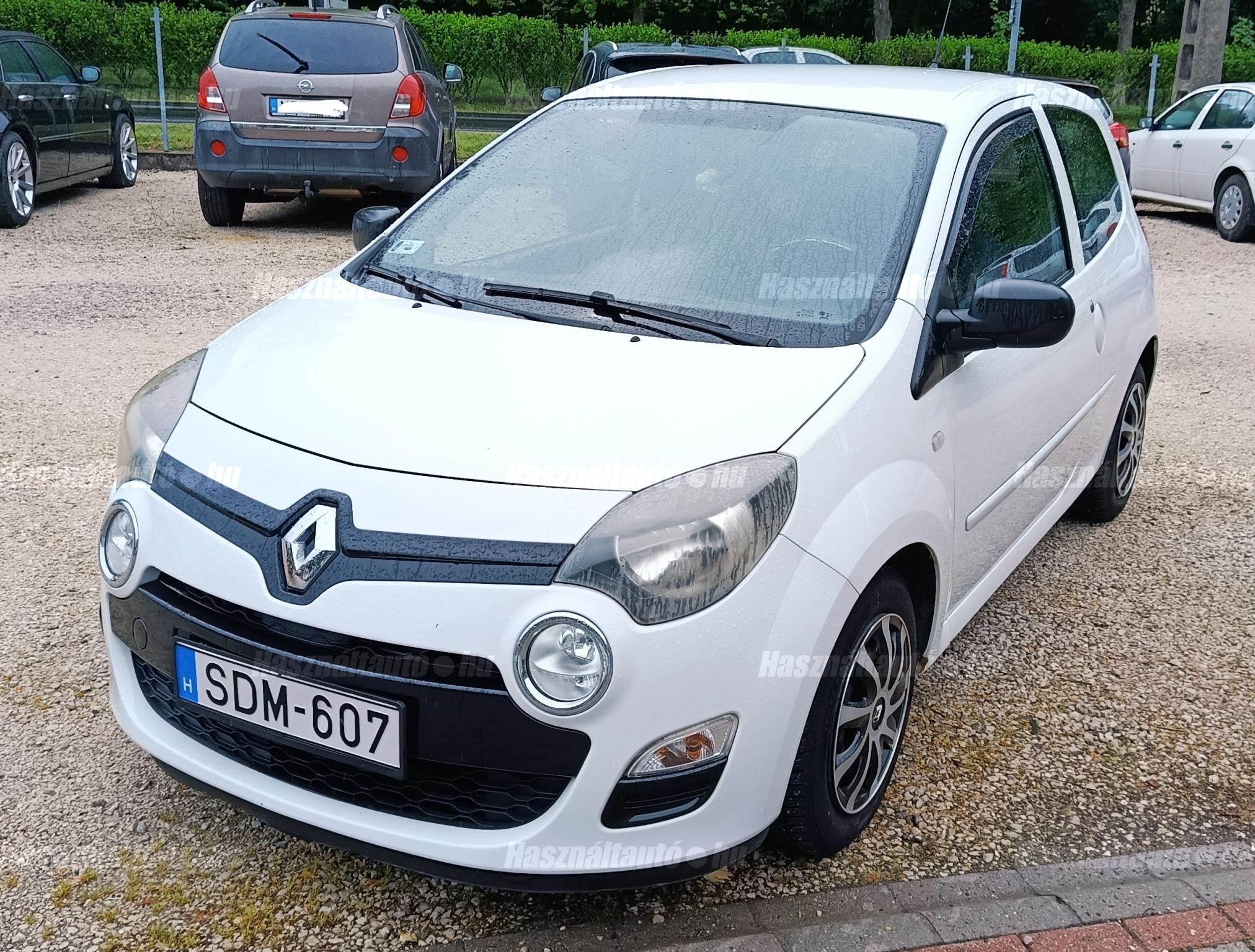 RENAULT TWINGO 2012 - 1