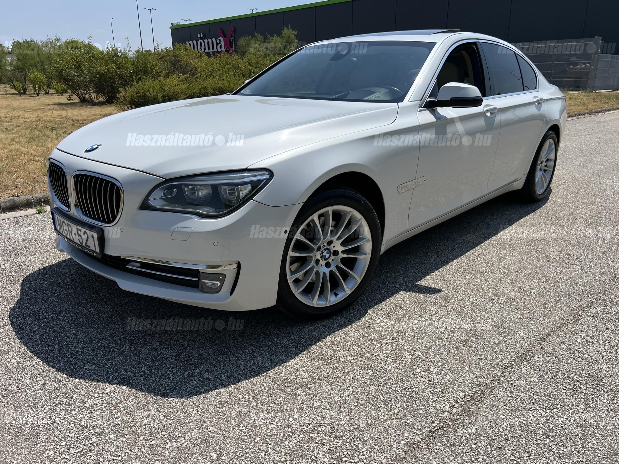 BMW 740 2012/10 - 1