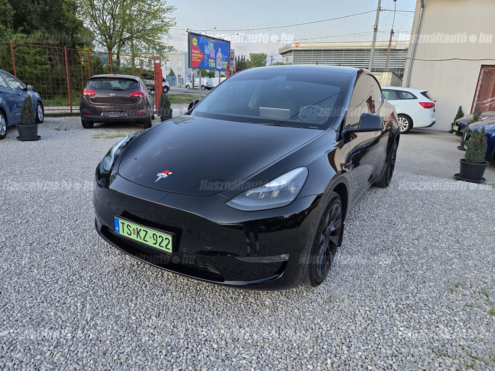 TESLA MODEL Y 2022/11 - 1