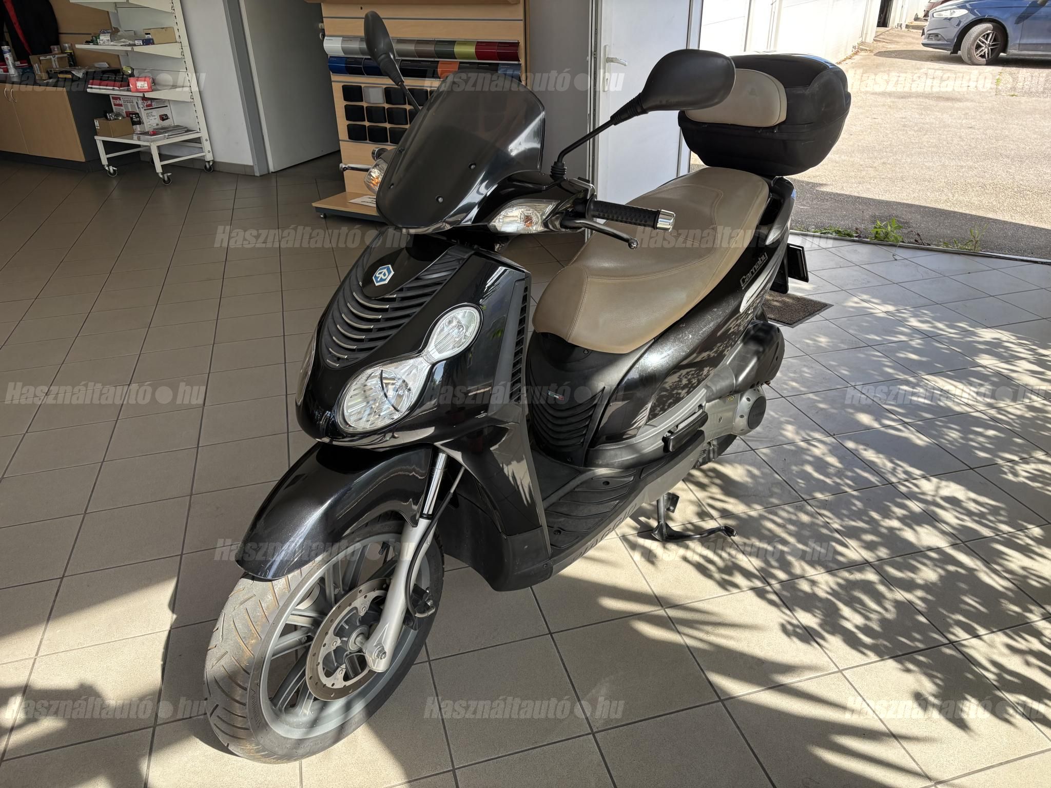 PIAGGIO CARNABY 125 2011/4 - 1