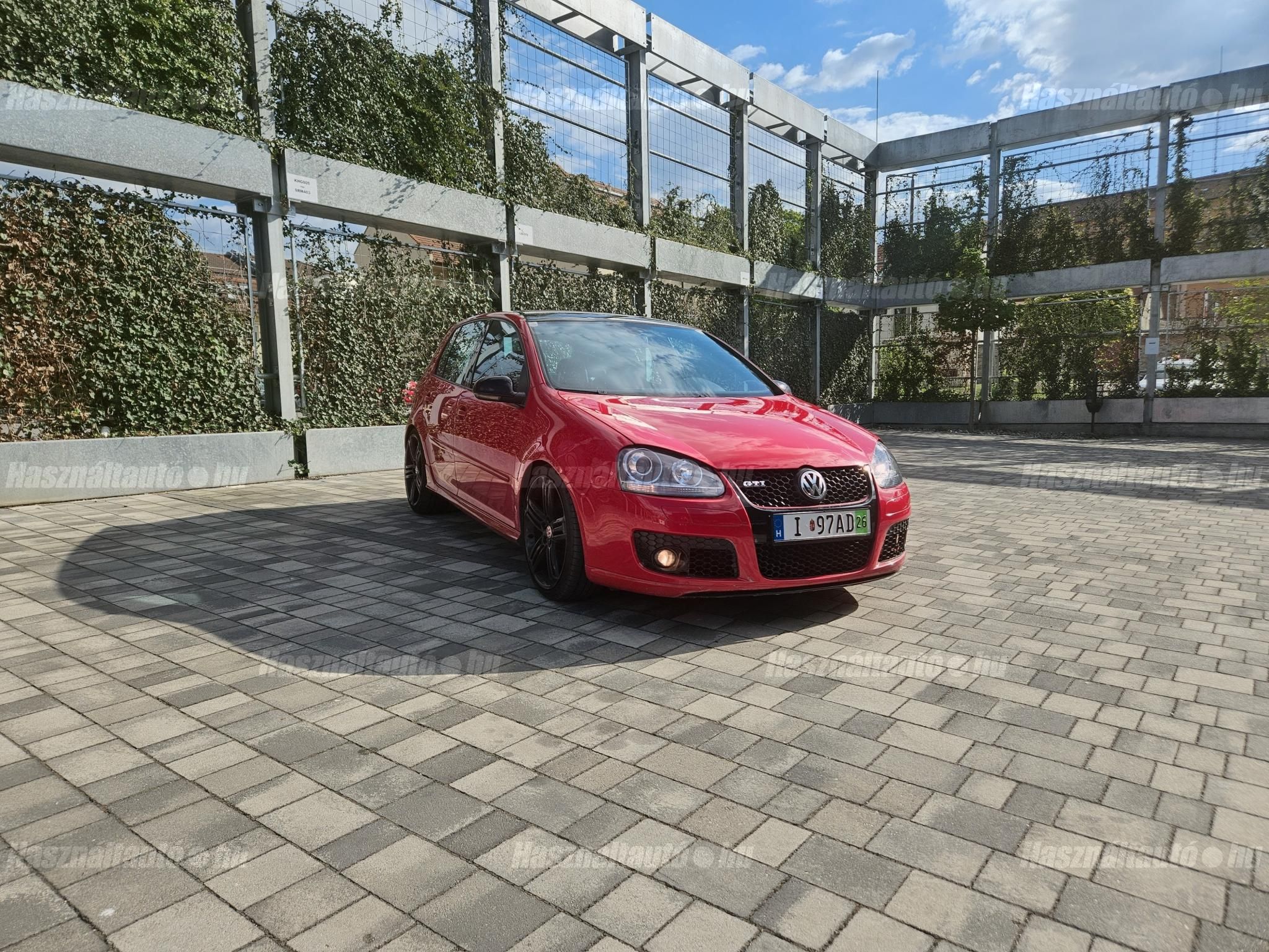 VOLKSWAGEN GOLF V 2005/8 - 1