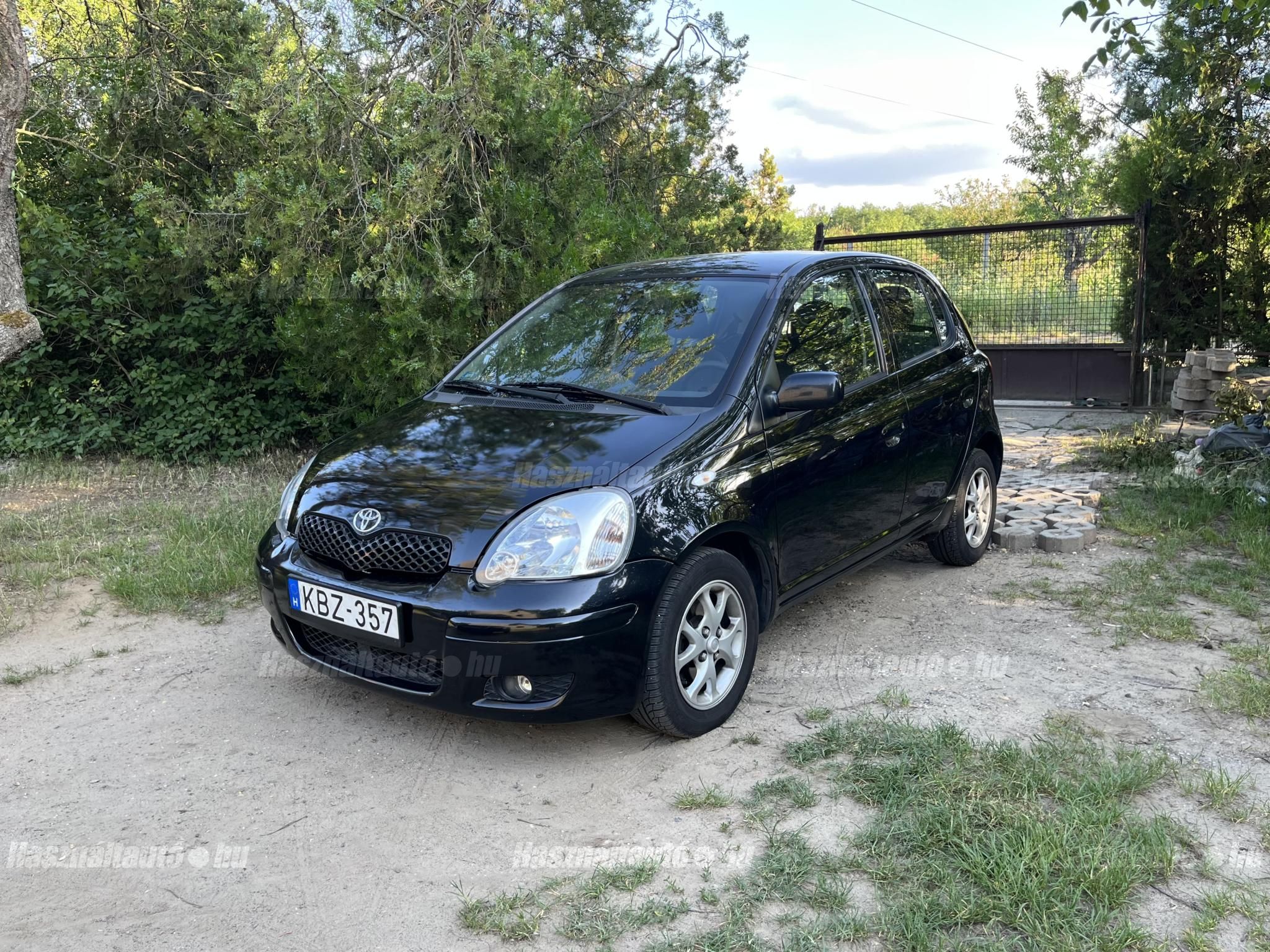 TOYOTA YARIS 2005/12 - 1