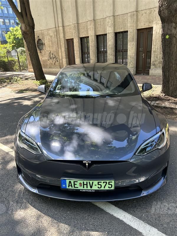TESLA MODEL S 2023/10 - 1