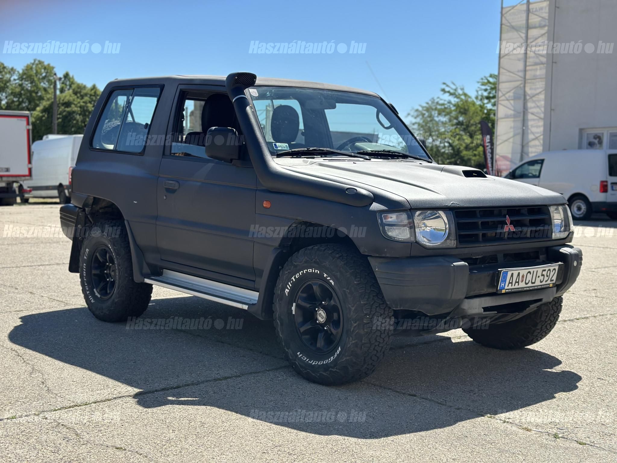 MITSUBISHI PAJERO 2004/10 - 1