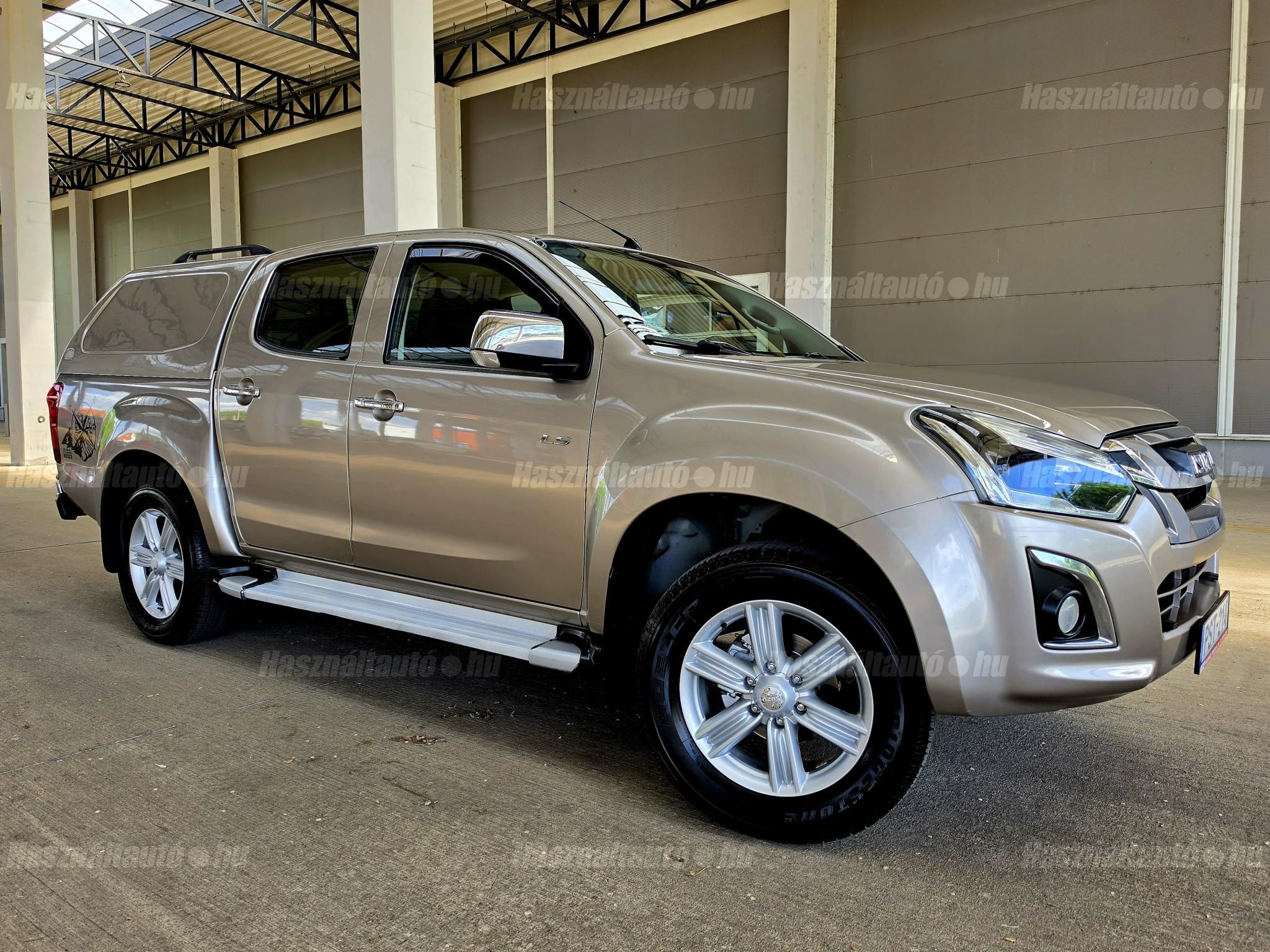 ISUZU D-MAX 2018/3 - 1