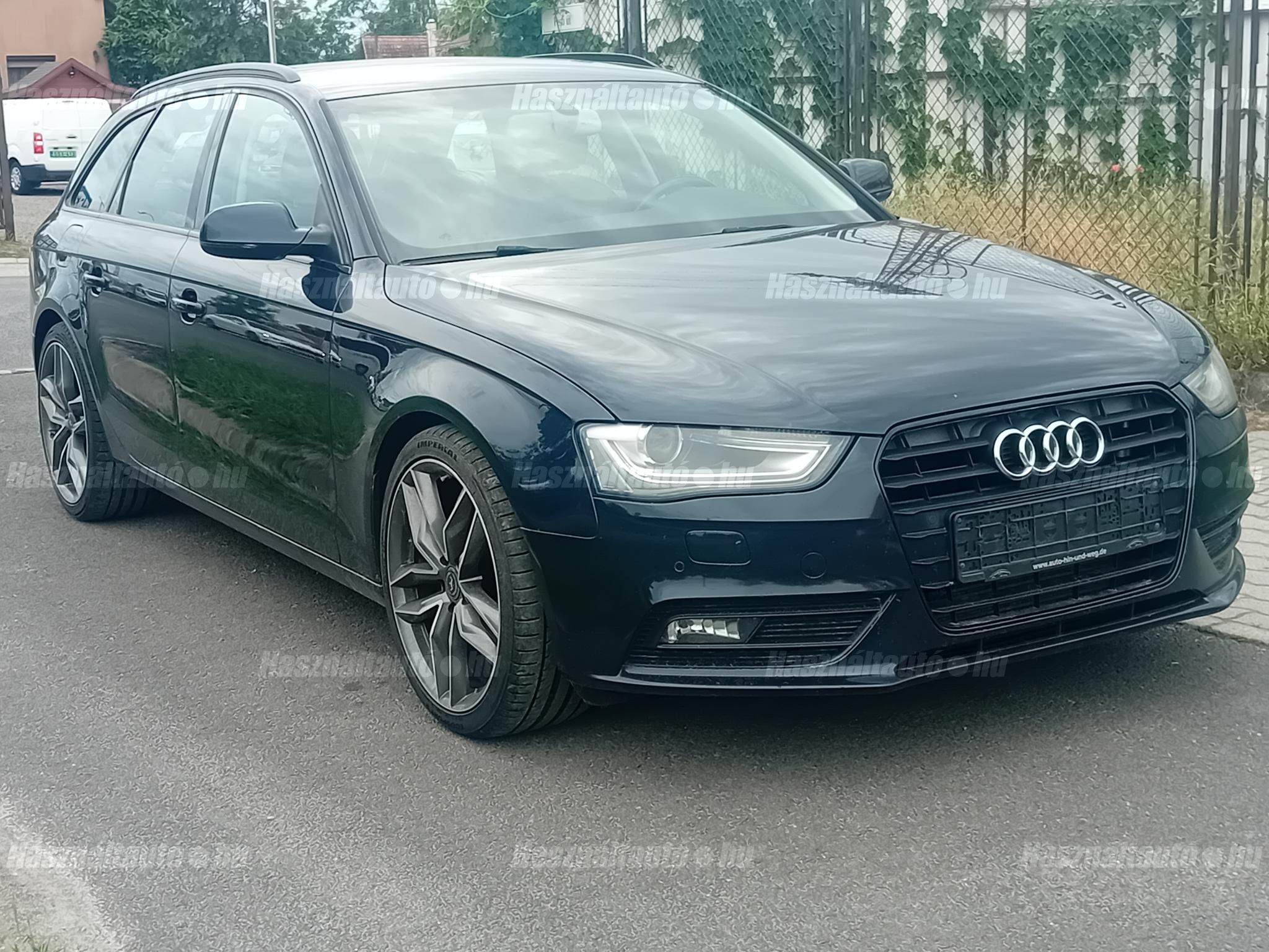 AUDI A4 2014/12 - 1