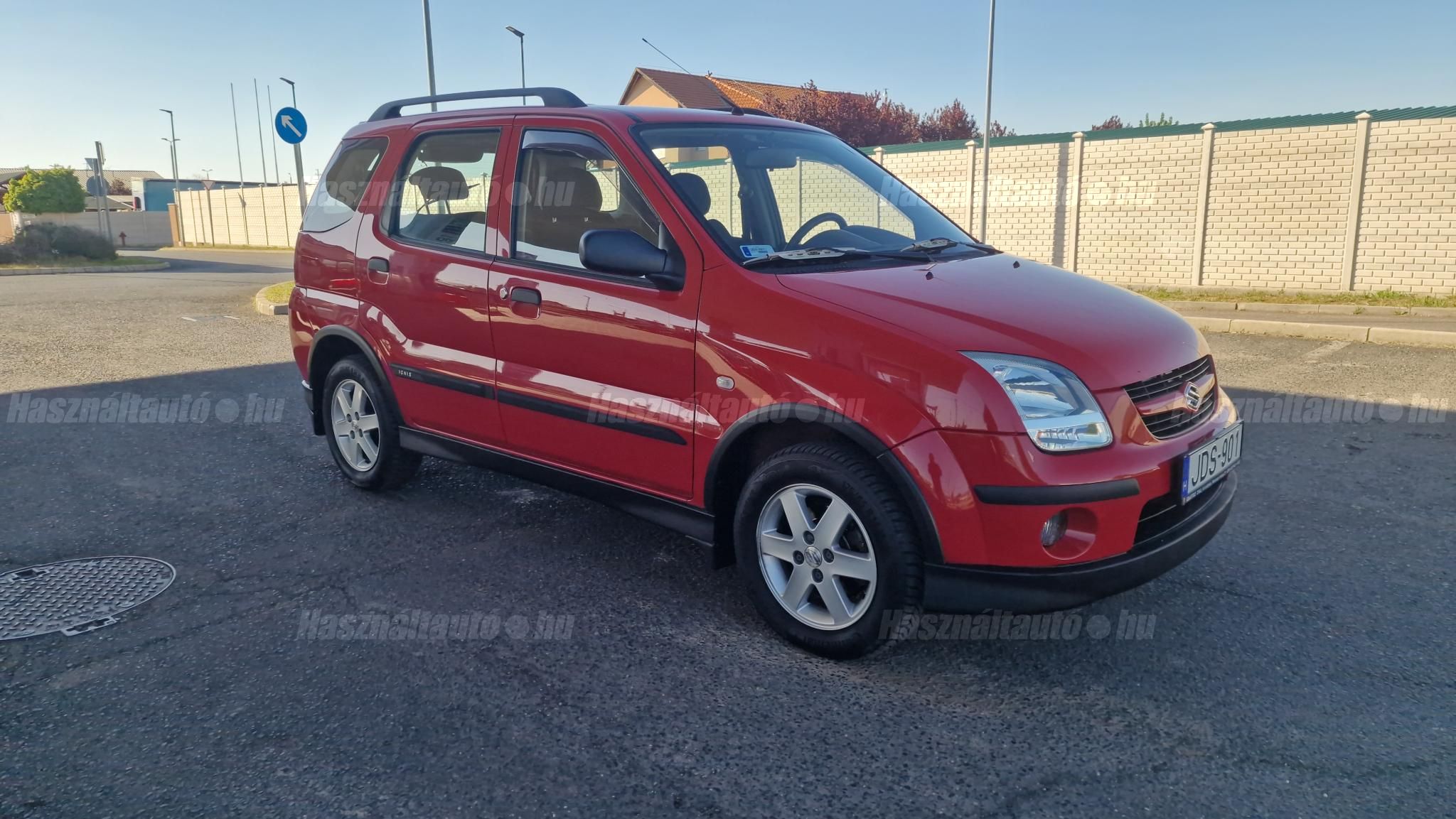 SUZUKI IGNIS 2004/5 - 1