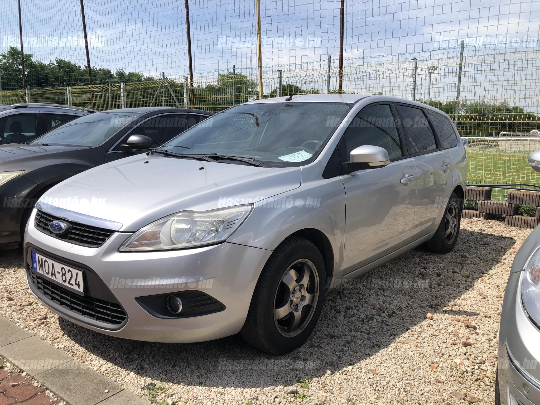 FORD FOCUS 2010/3 - 1