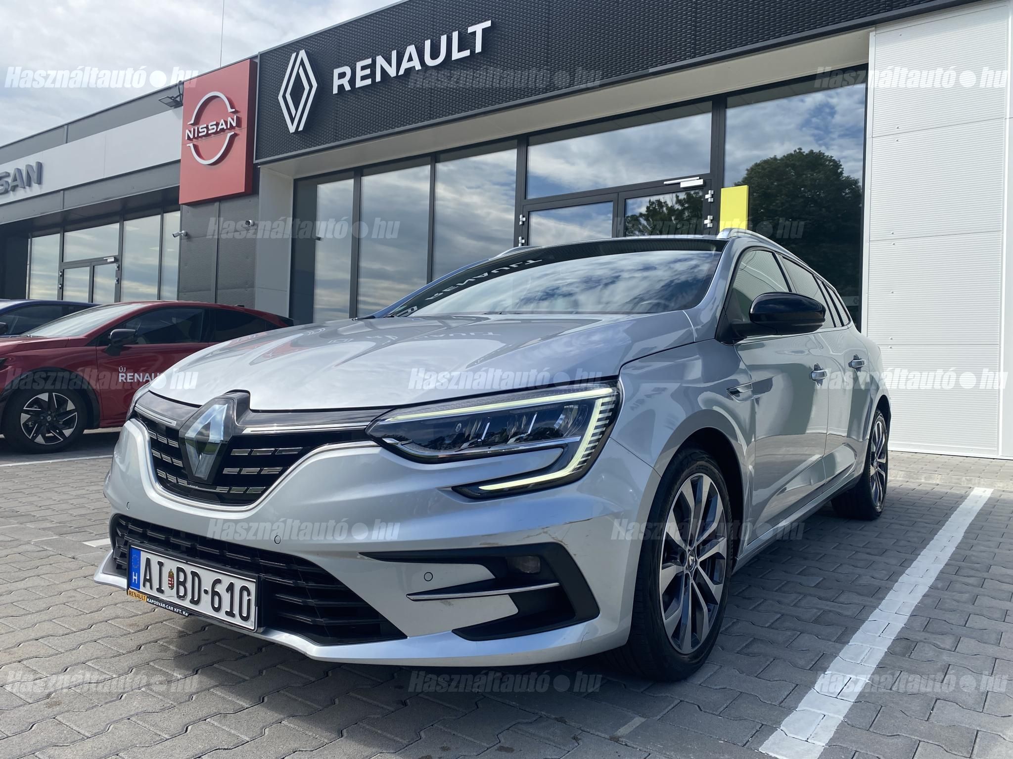 RENAULT MEGANE 2024/6 - 1
