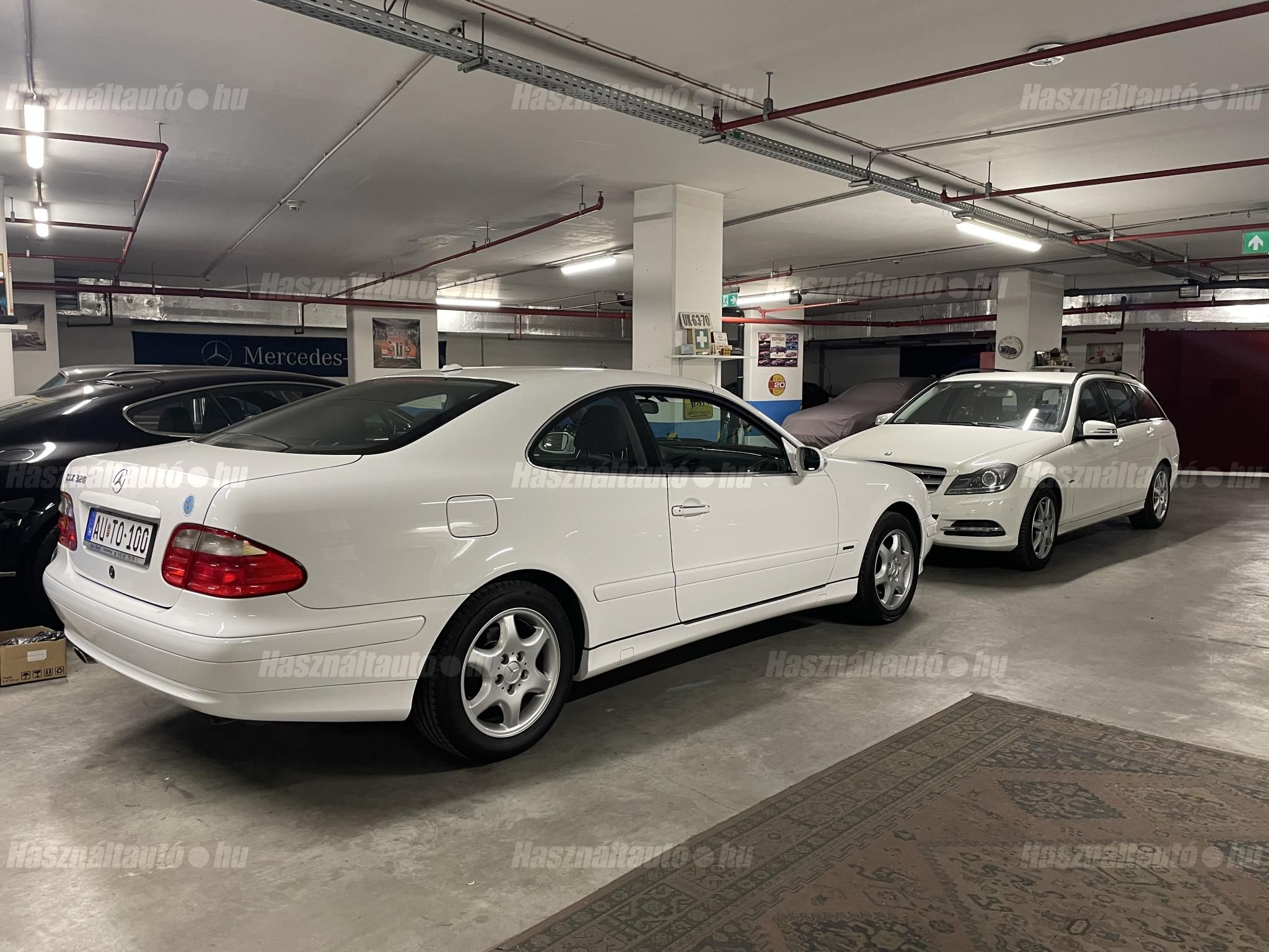 MERCEDES-BENZ CLK 320 2000/8 - 1