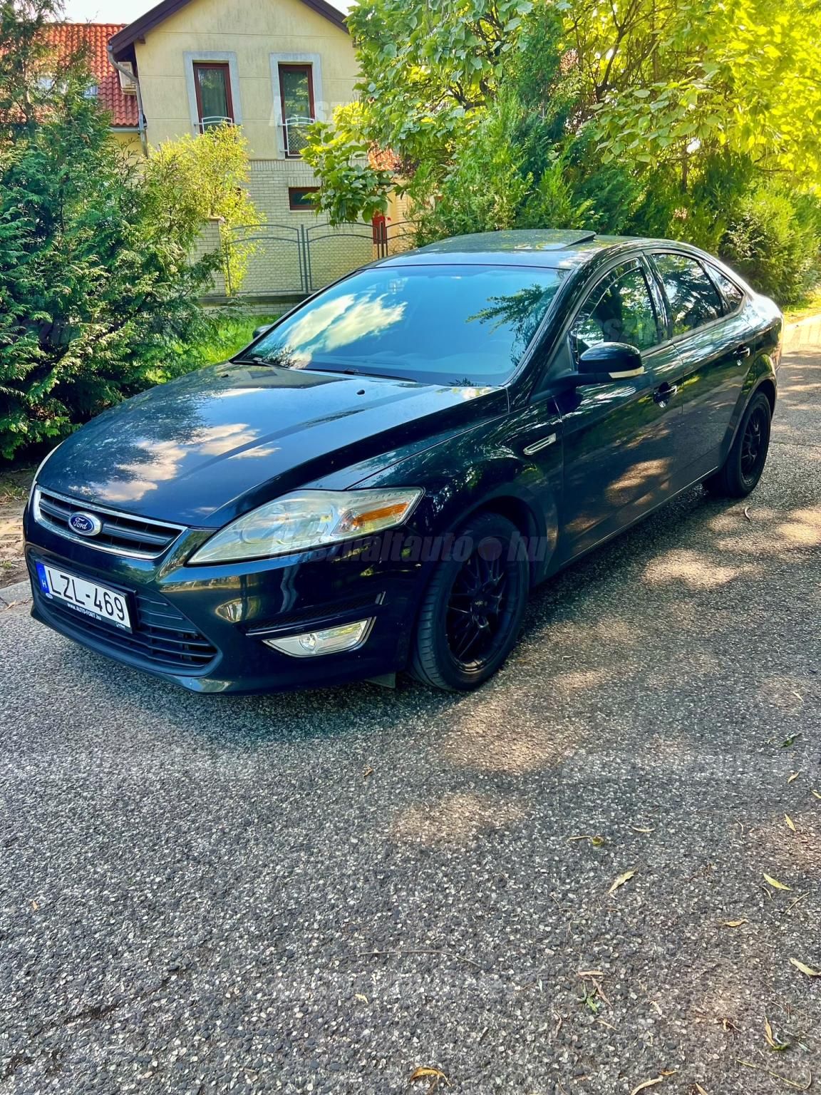 FORD MONDEO 2011/12 - 1