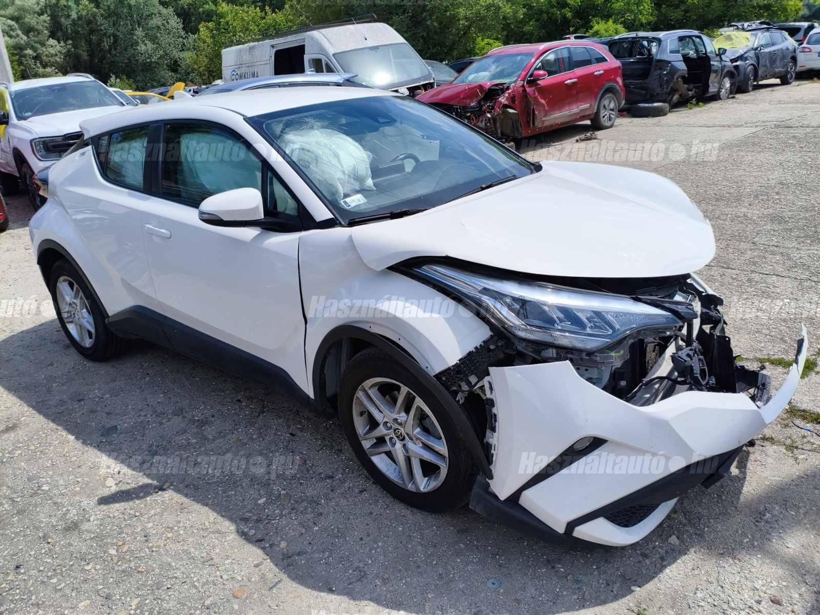 TOYOTA C-HR 2024/4 - 1
