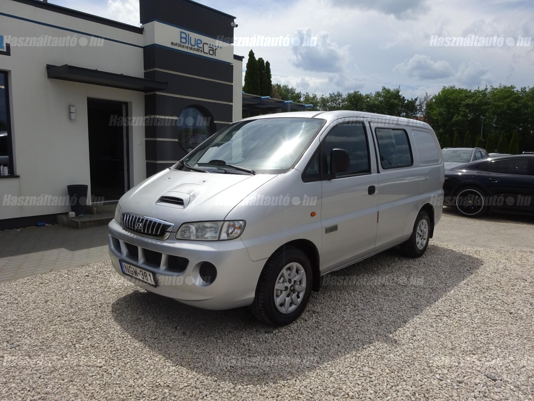 HYUNDAI H-1 2006/3 - 1