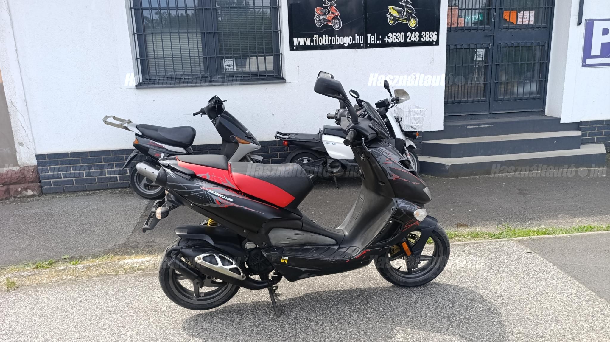 APRILIA SR 50 2014 - 1