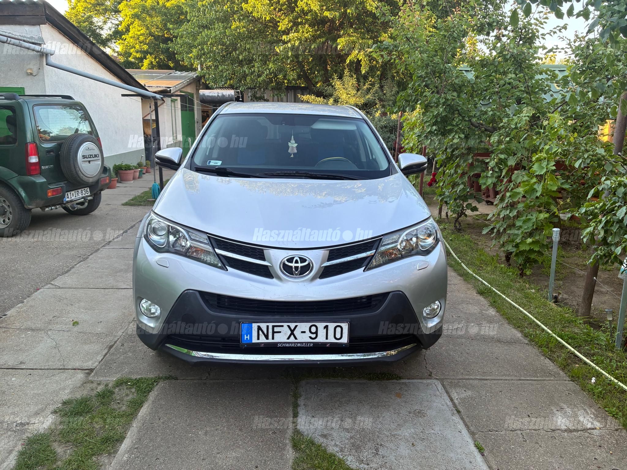 TOYOTA RAV 4 2014 - 1