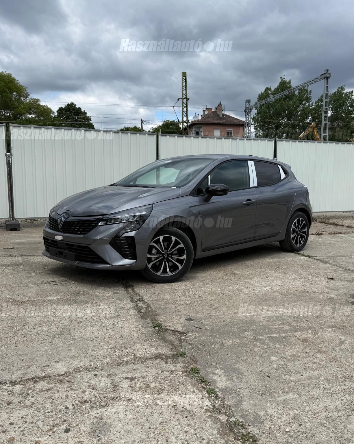 RENAULT CLIO 2026/1 - 1