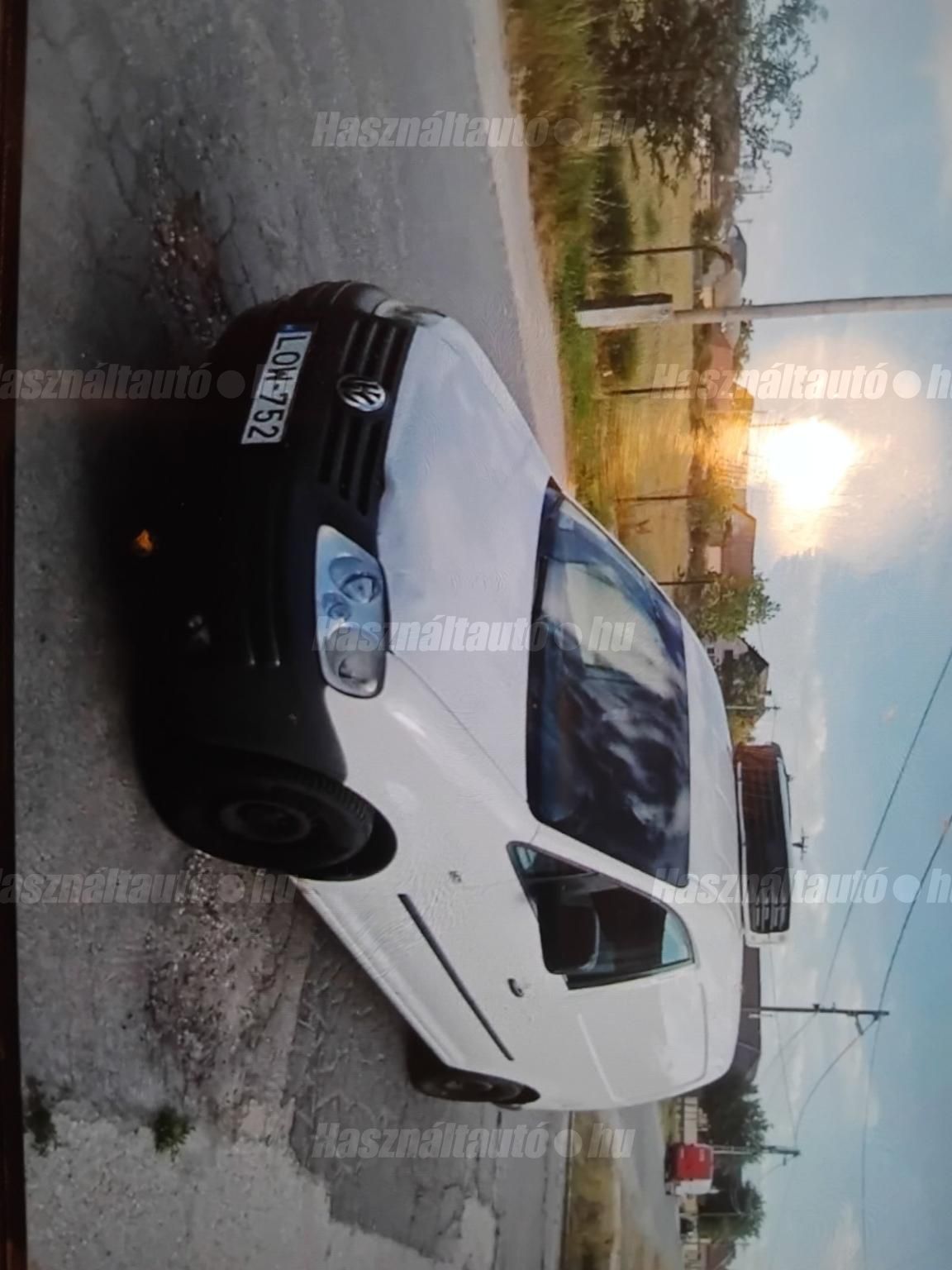 VOLKSWAGEN CADDY MAXI 2009/9 - 1