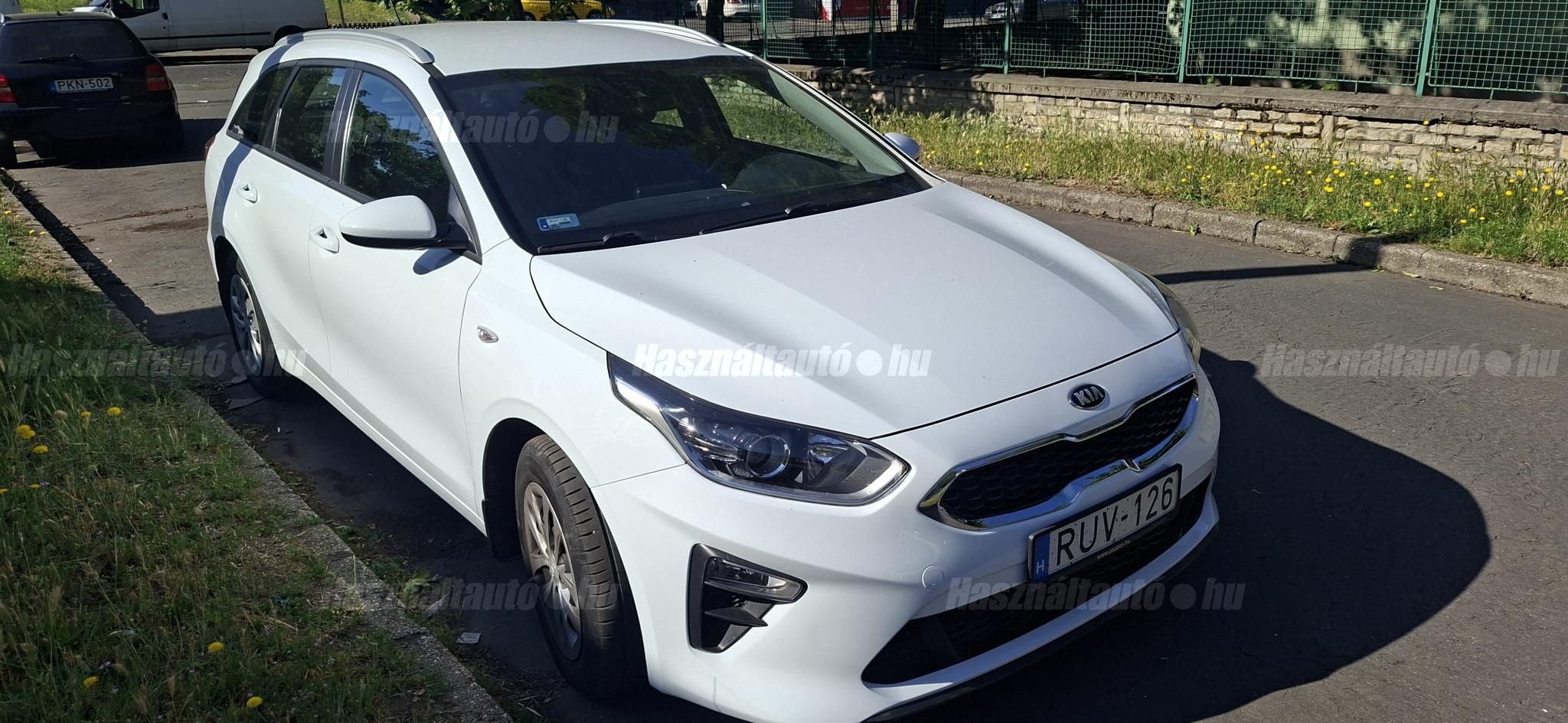 KIA CEE'D 2019/10 - 1