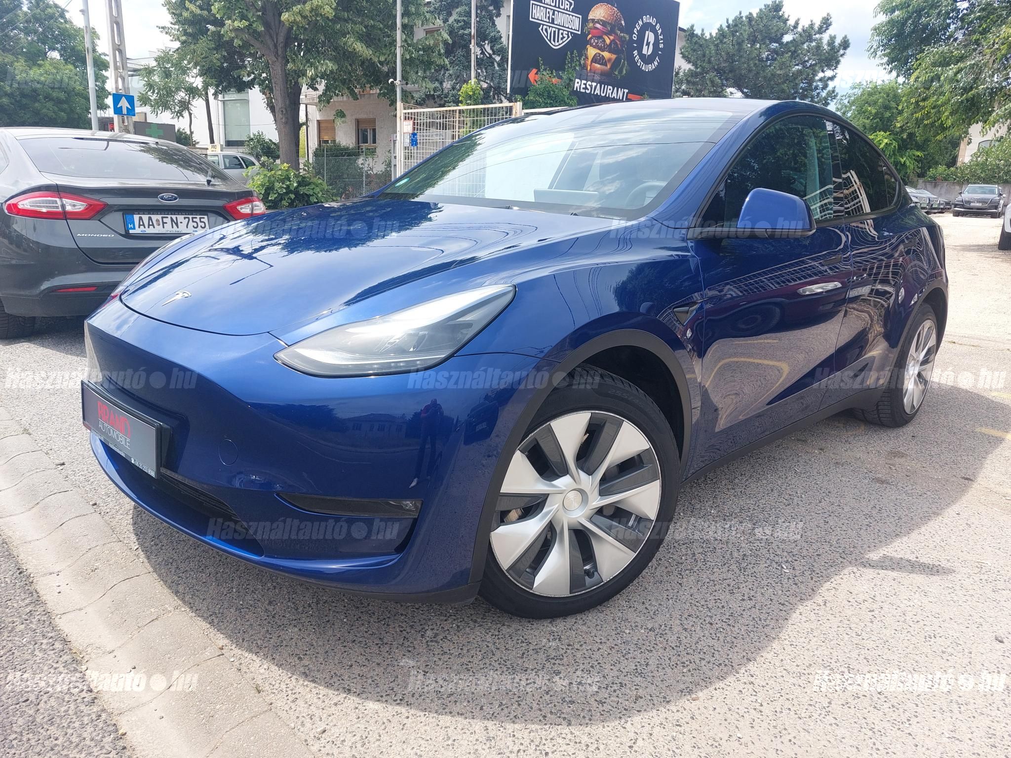 TESLA MODEL Y 2023/5 - 1