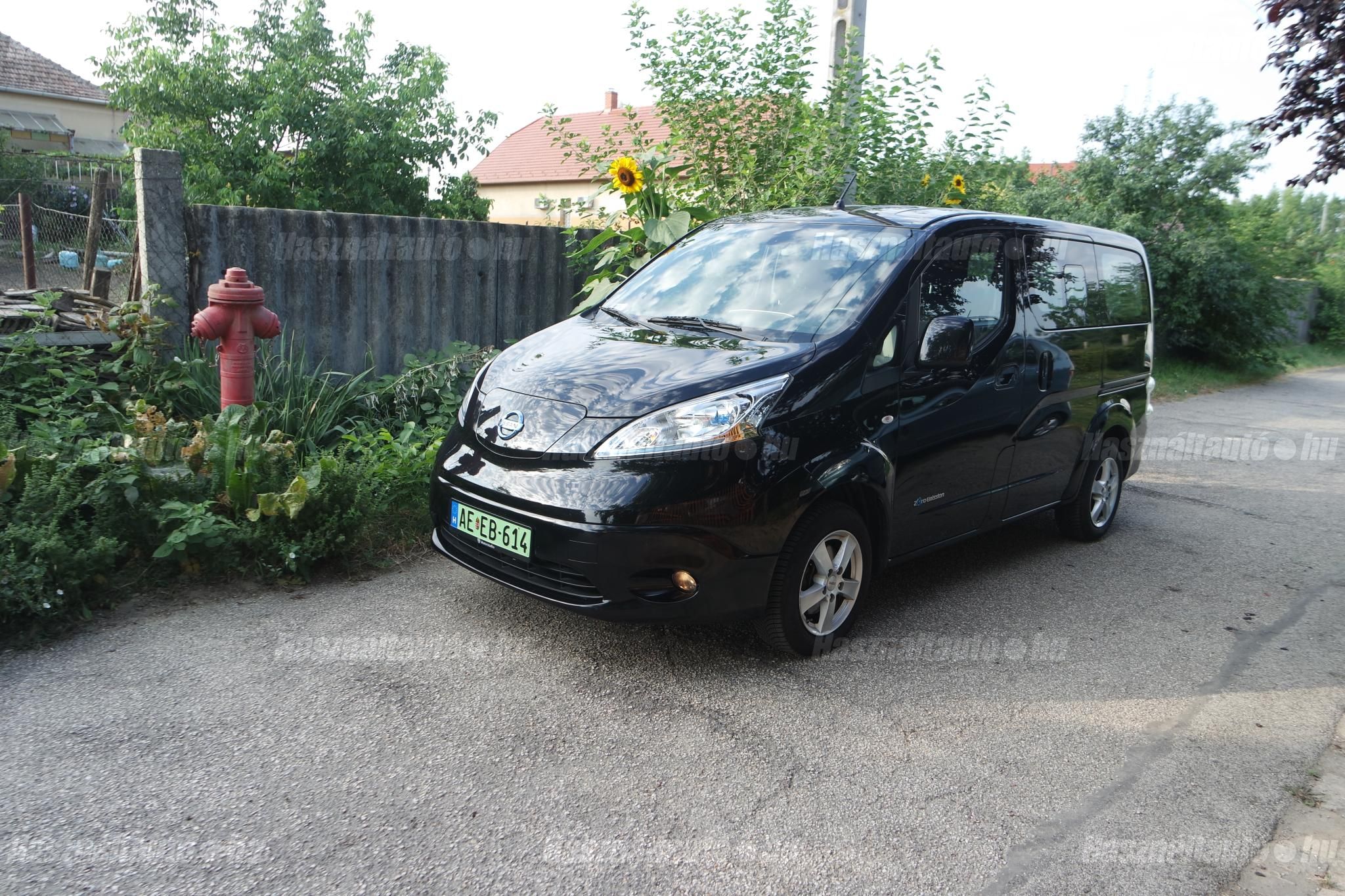 NISSAN EVALIA 2017/11 - 1