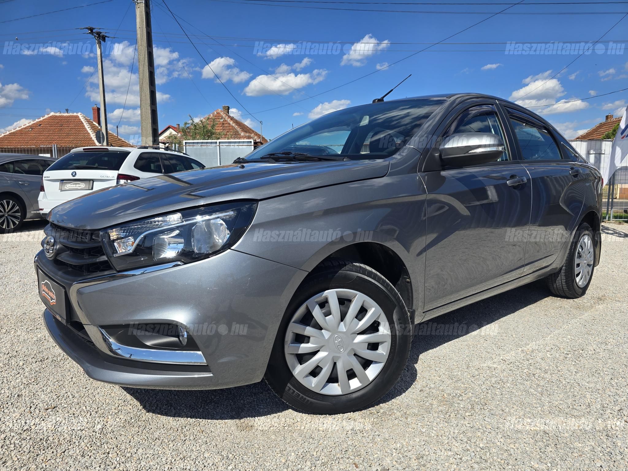 LADA VESTA 2018/3 - 1