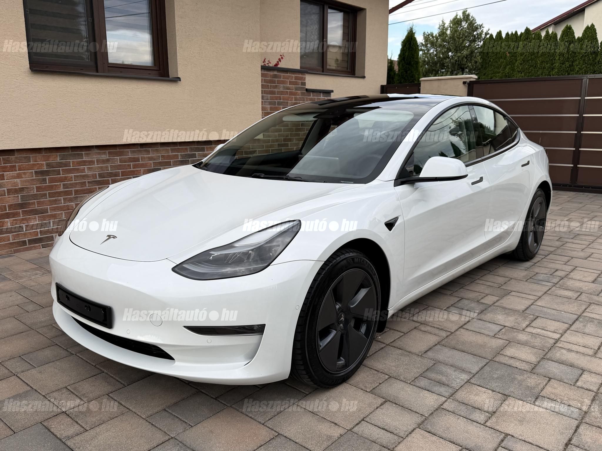 TESLA MODEL 3 2021/11 - 1