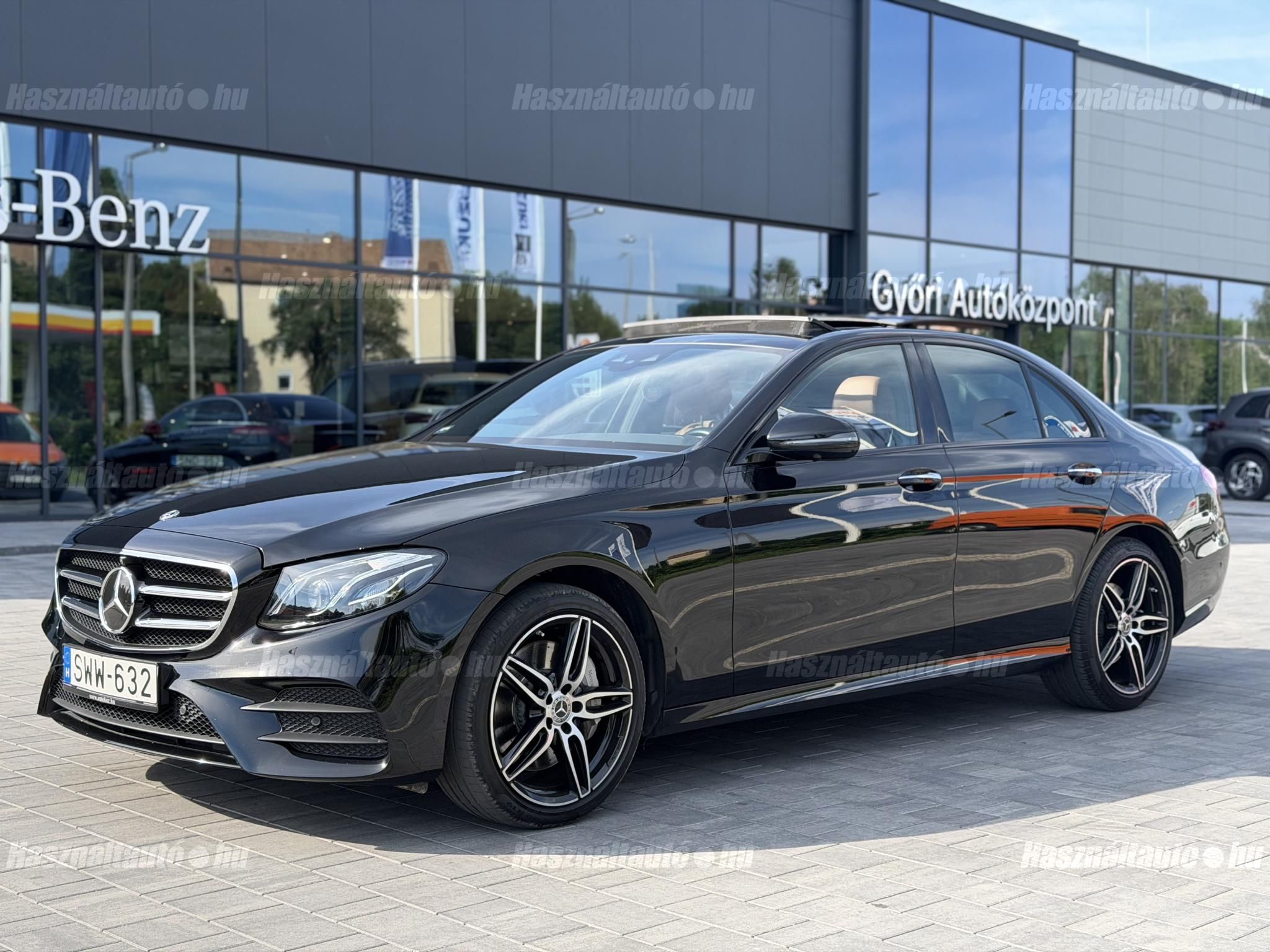 MERCEDES-BENZ E 400 2021/10 - 1