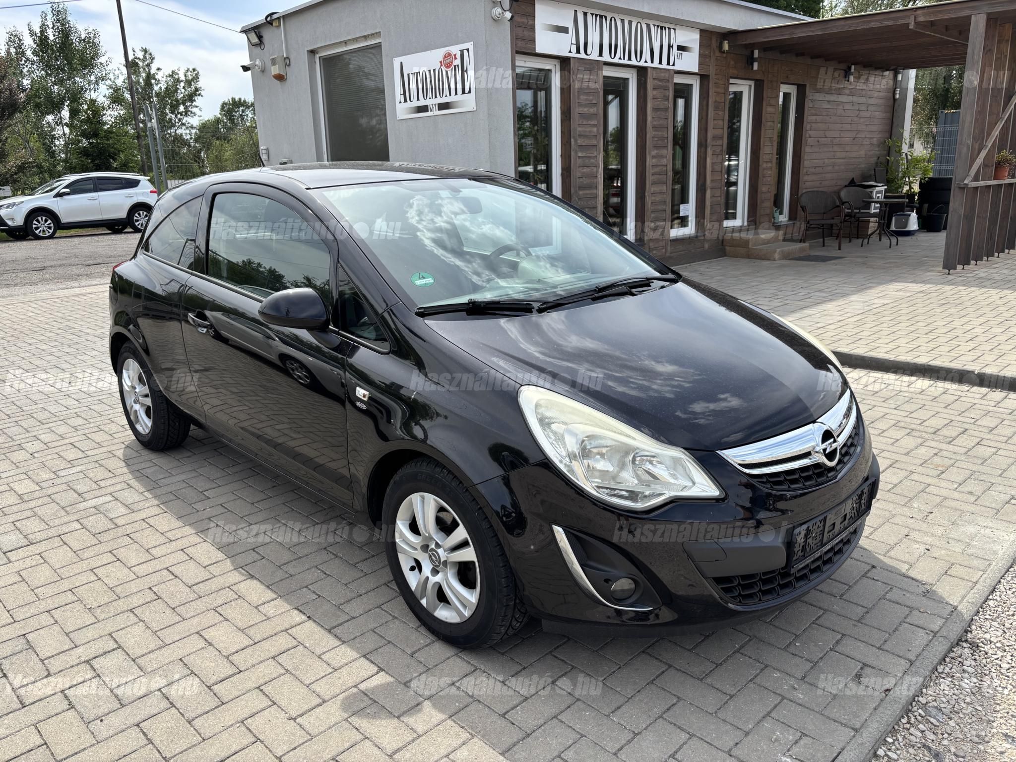 OPEL CORSA D 2011/6 - 1