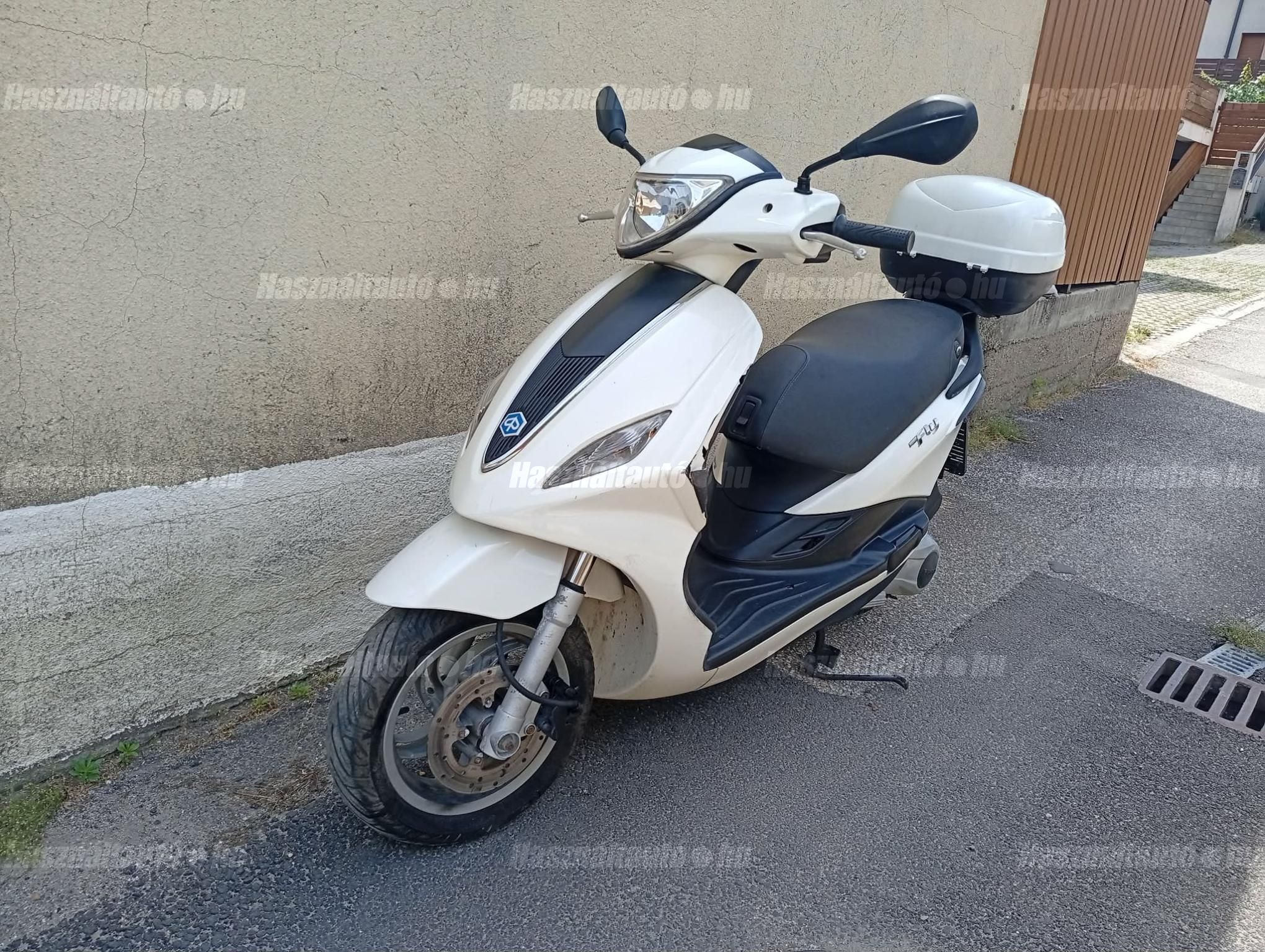 PIAGGIO FLY 125 2014/10 - 1