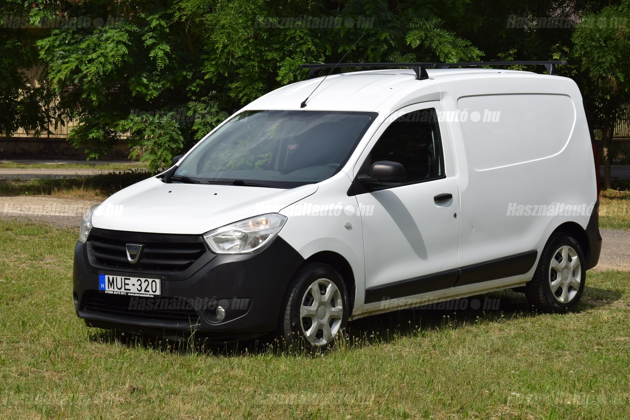 DACIA DOKKER 2014/6 - 1