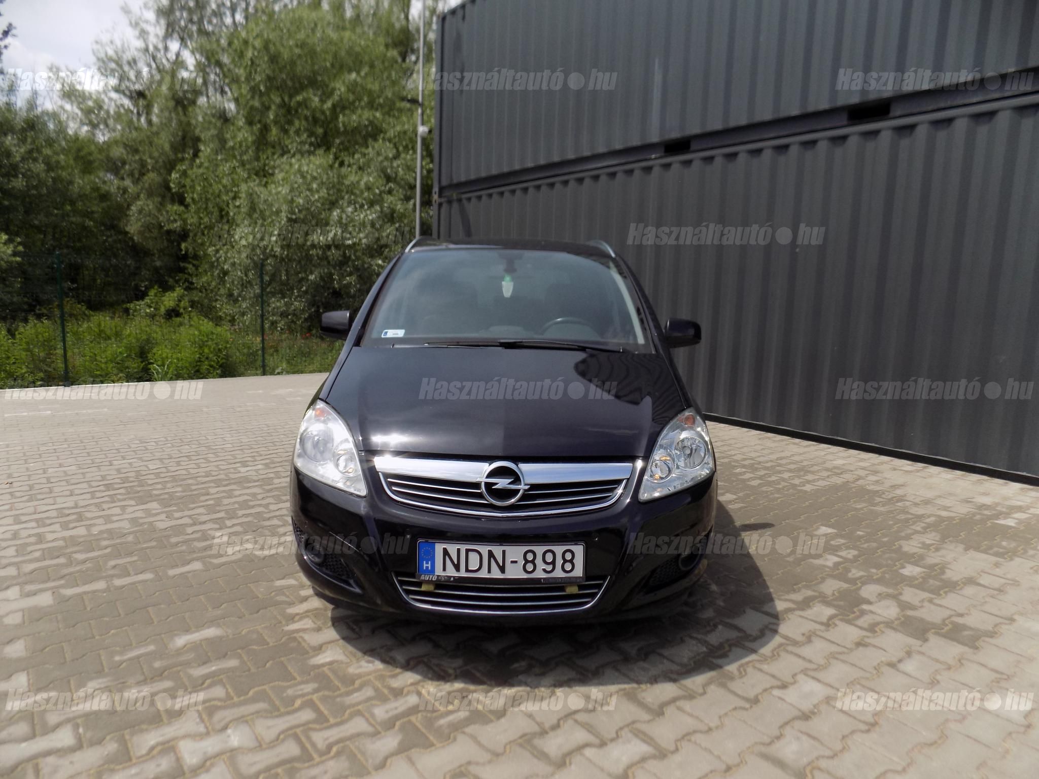 OPEL ZAFIRA 2011/4 - 1