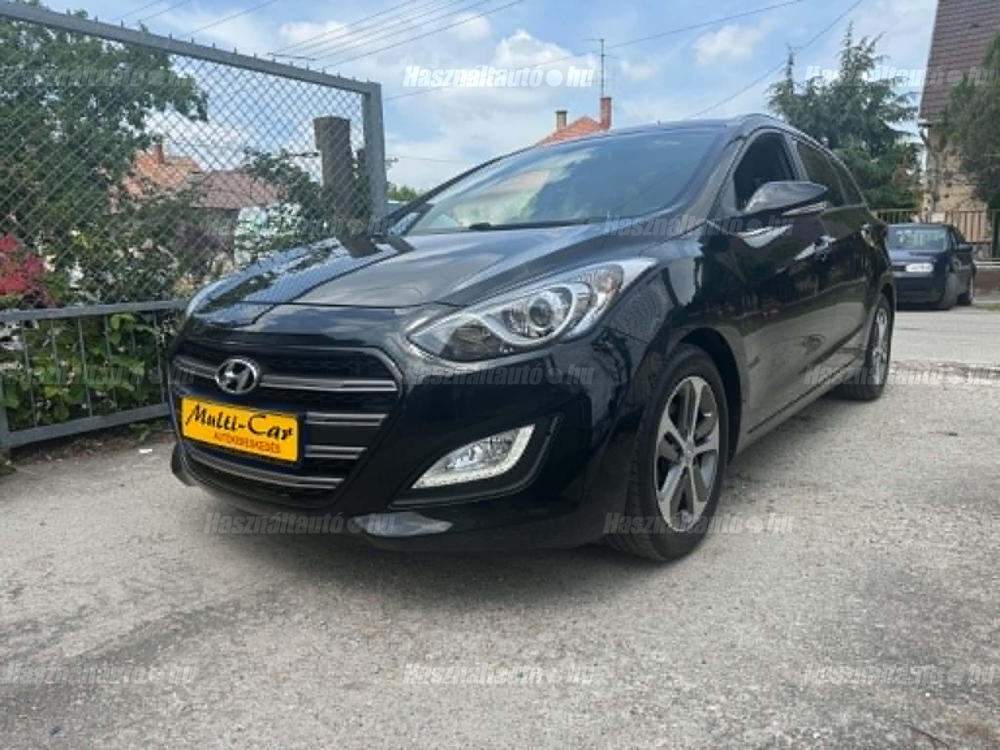 HYUNDAI I30 2018/4 - 1