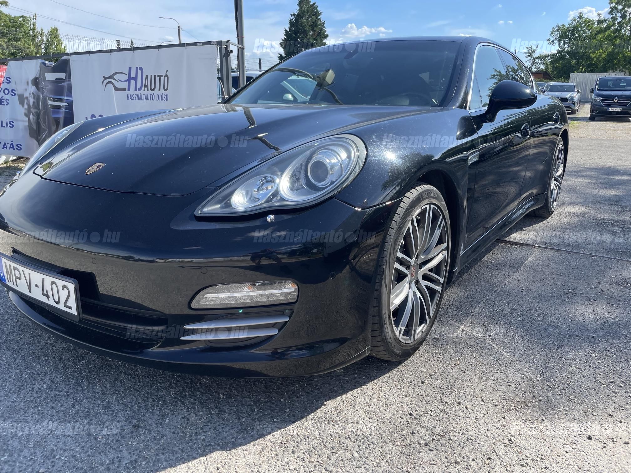 PORSCHE PANAMERA 2012/7 - 1