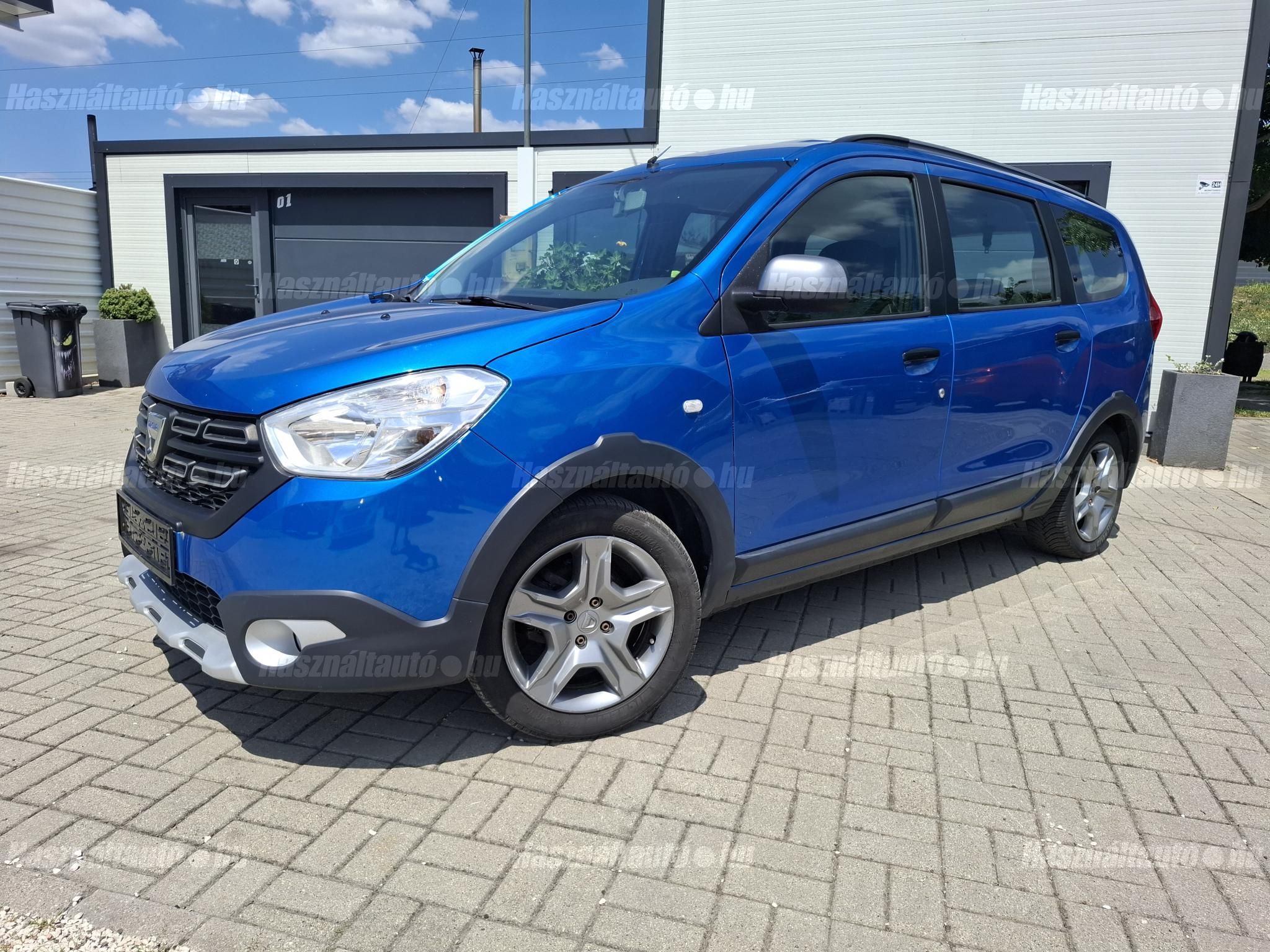 DACIA LODGY 2019/4 - 1