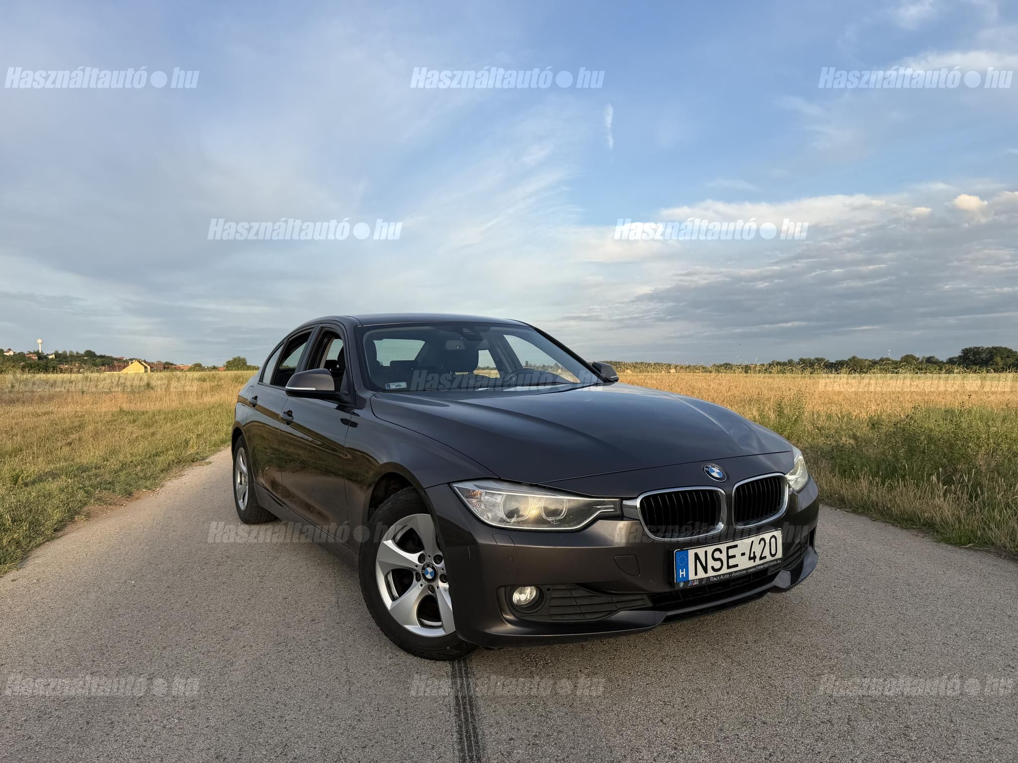 BMW 3-AS SOROZAT 2014/8 - 1
