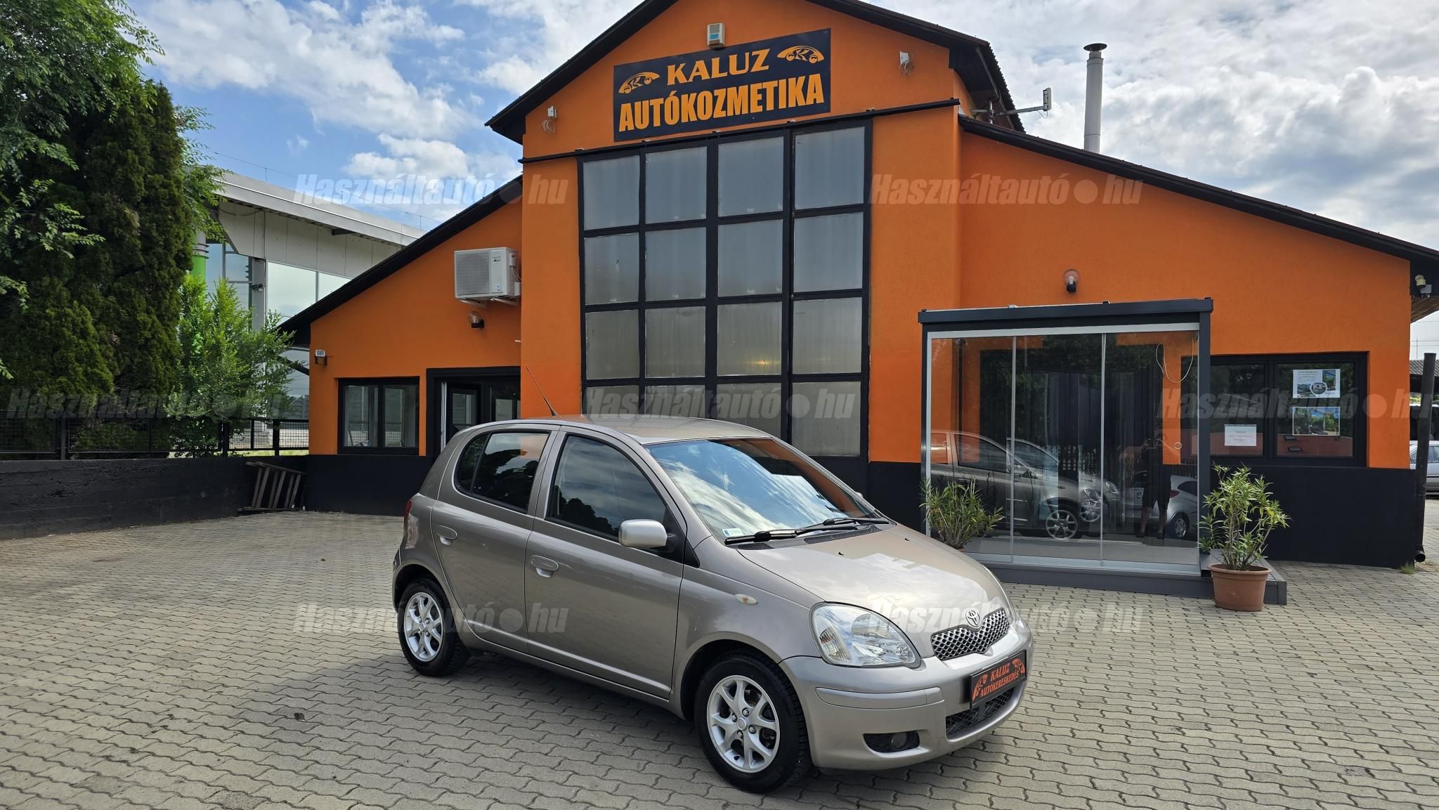 TOYOTA YARIS 2005/10 - 1