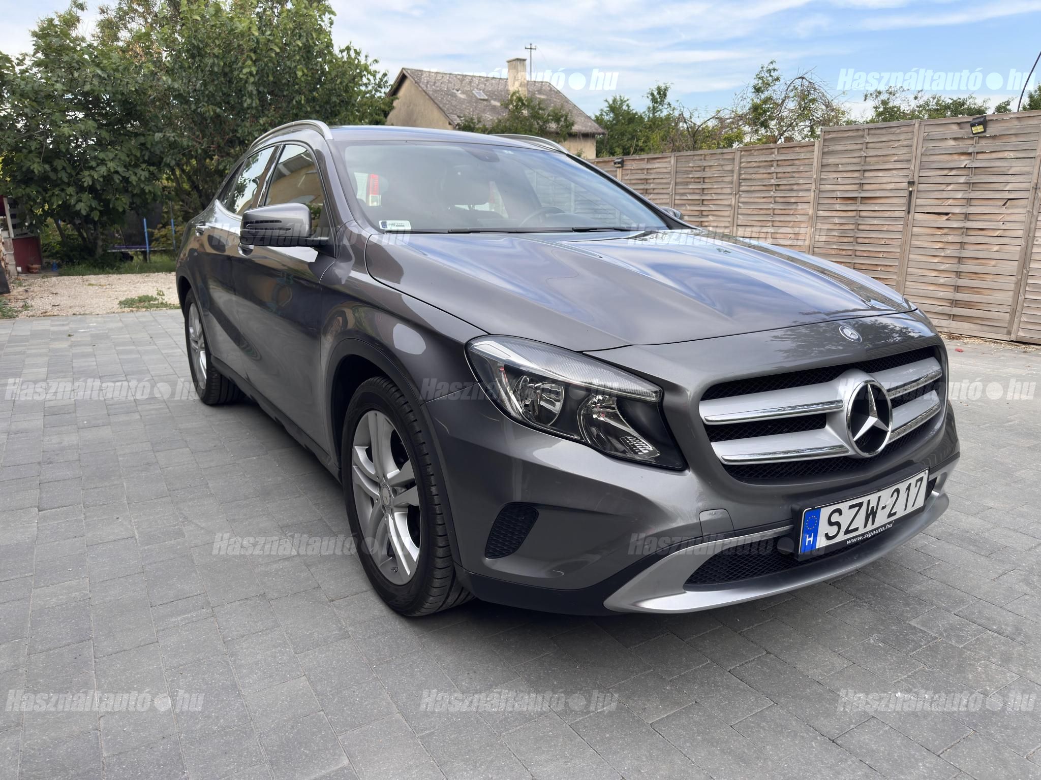 MERCEDES-BENZ GLA 200 2014 - 1