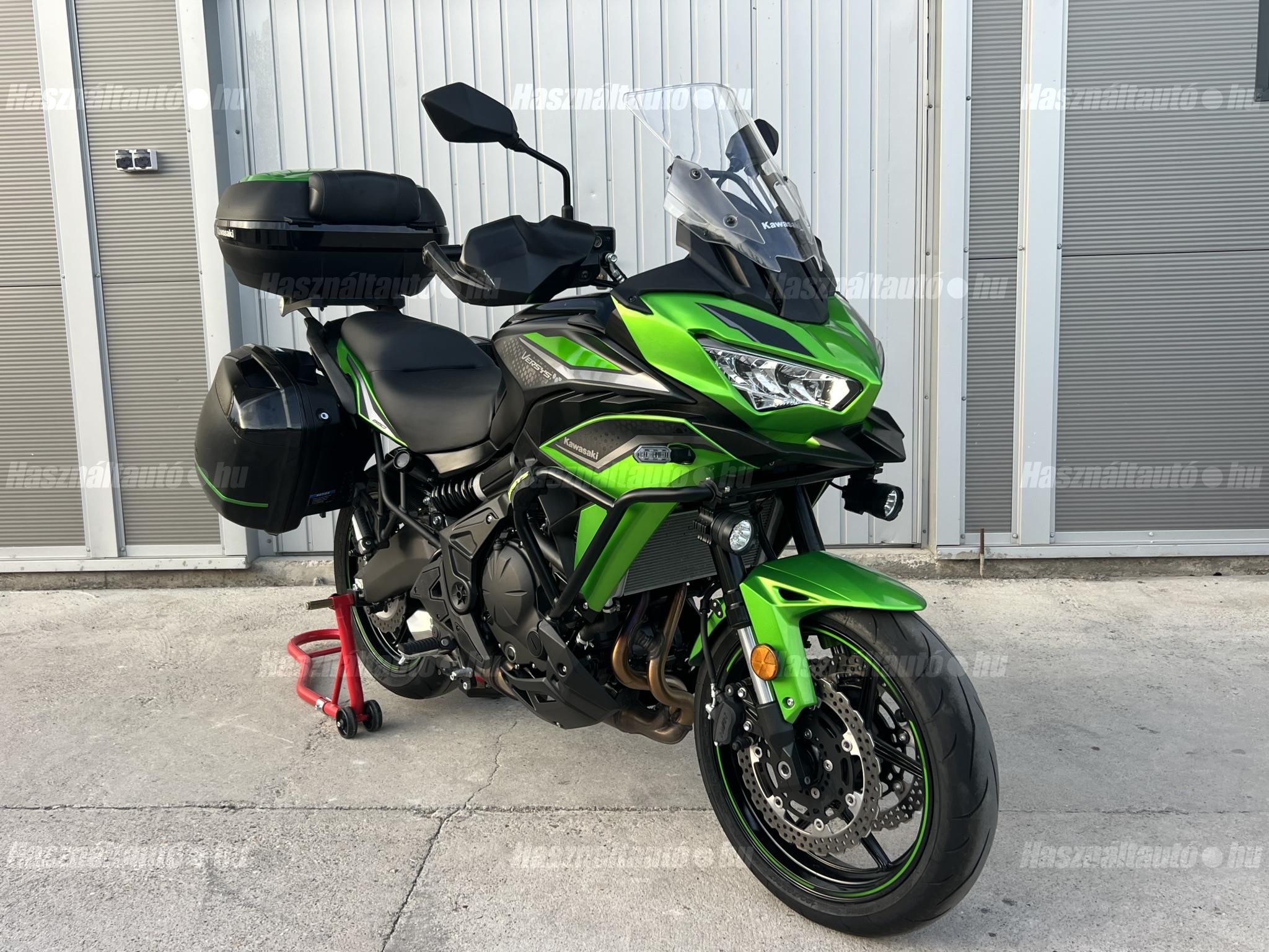 KAWASAKI VERSYS 650 2023/10 - 1