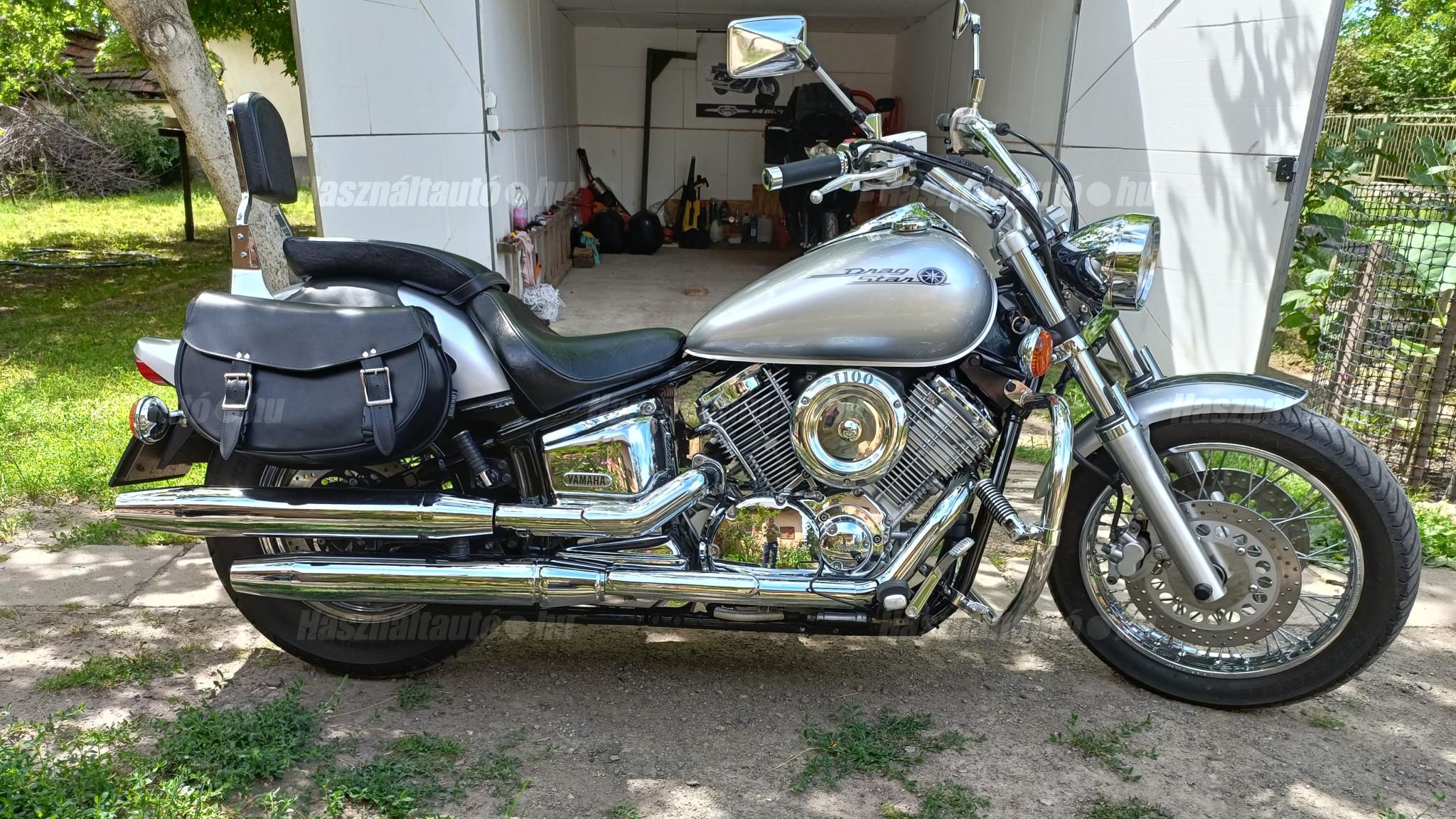 YAMAHA XVS 1100 DRAG STAR 2004 - 1