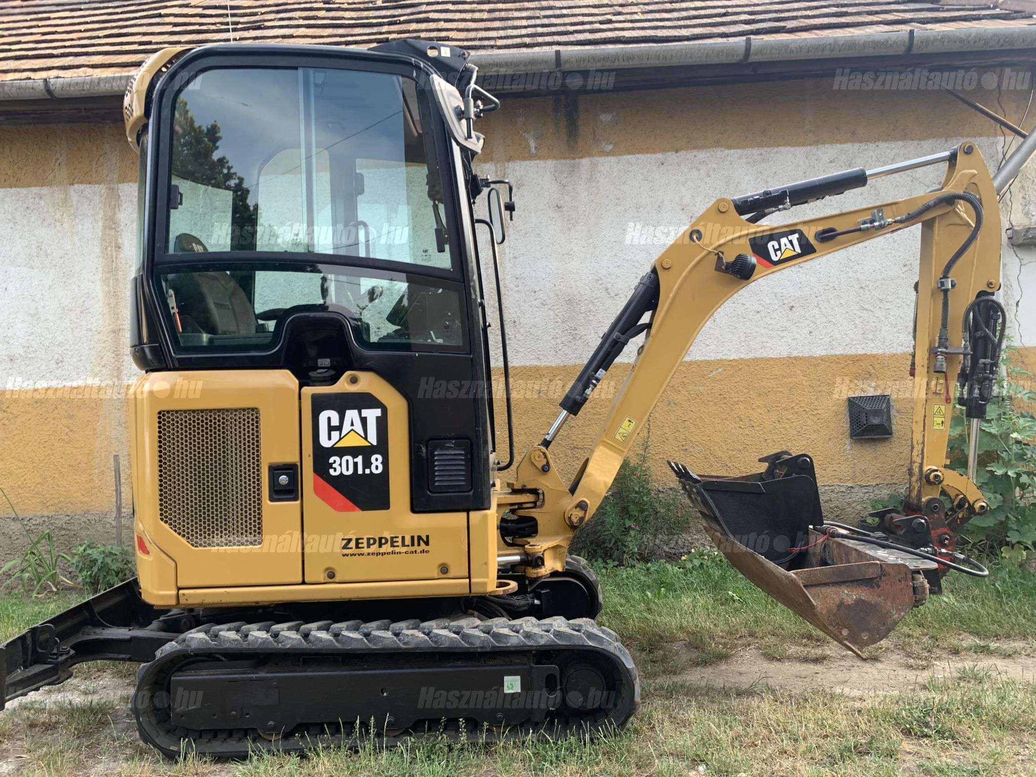 CATERPILLAR 2020/2 - 1