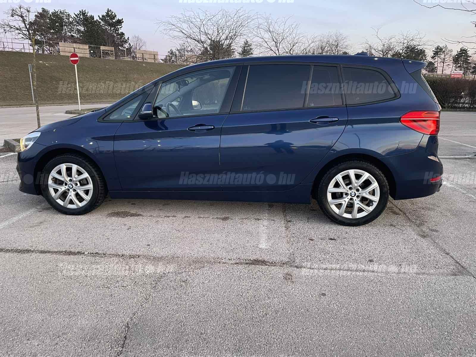 BMW 216 2018/12 - 1