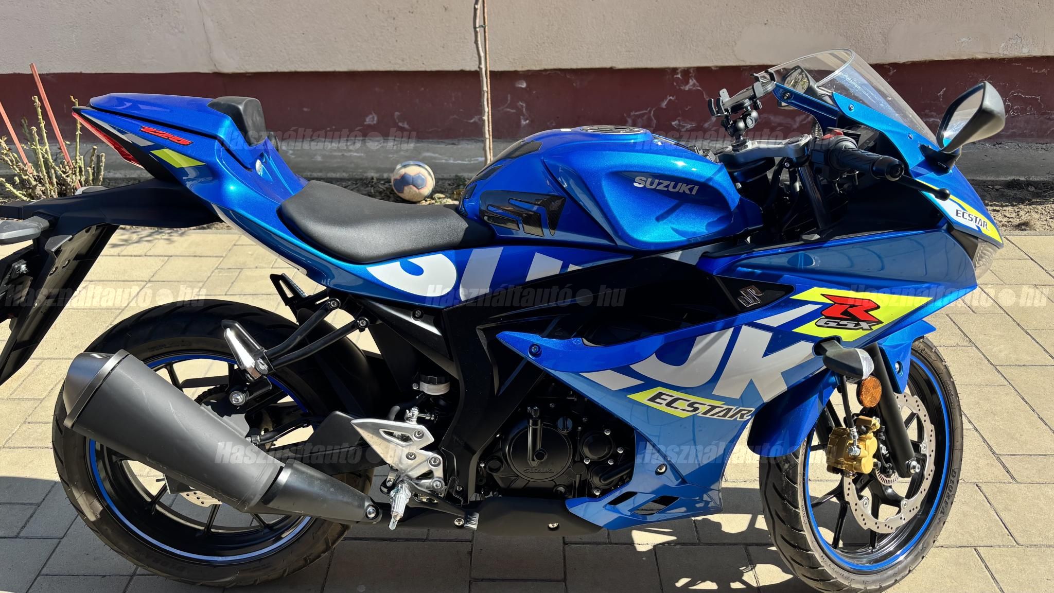 SUZUKI GSX-R 125 2022 - 1