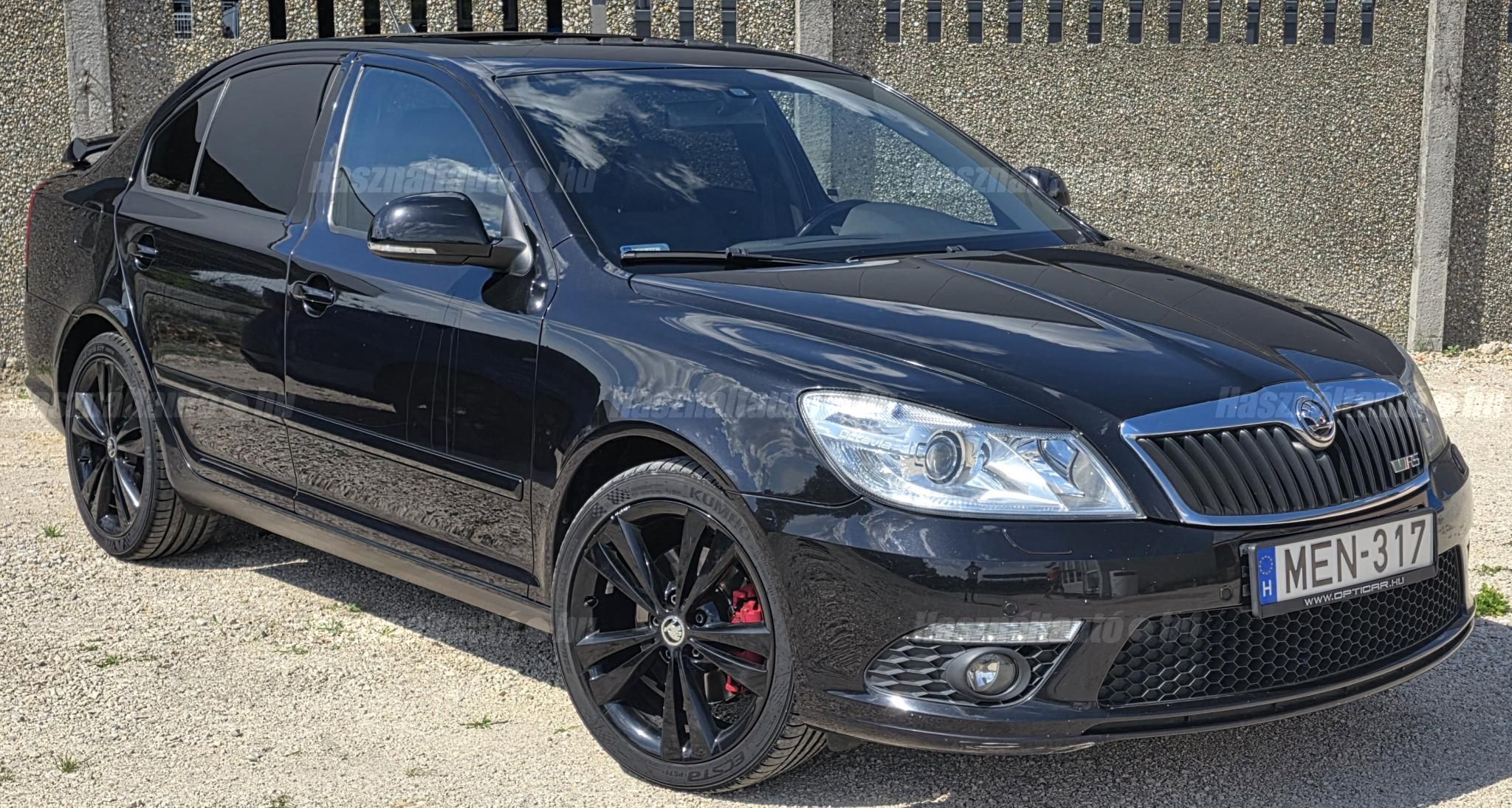 SKODA OCTAVIA 2012 - 1