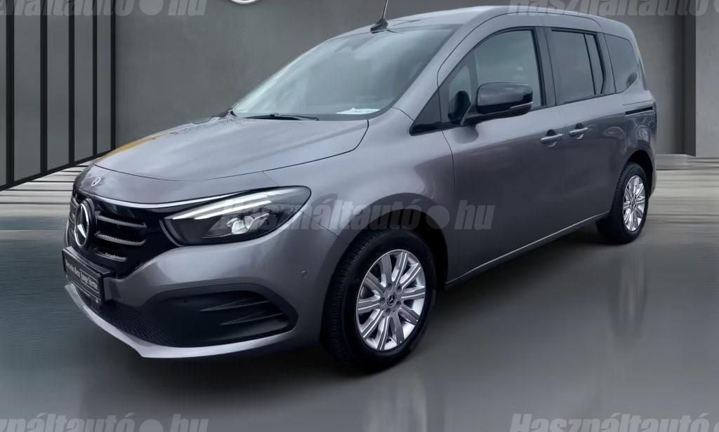 MERCEDES-BENZ EQT 2024/11 - 1